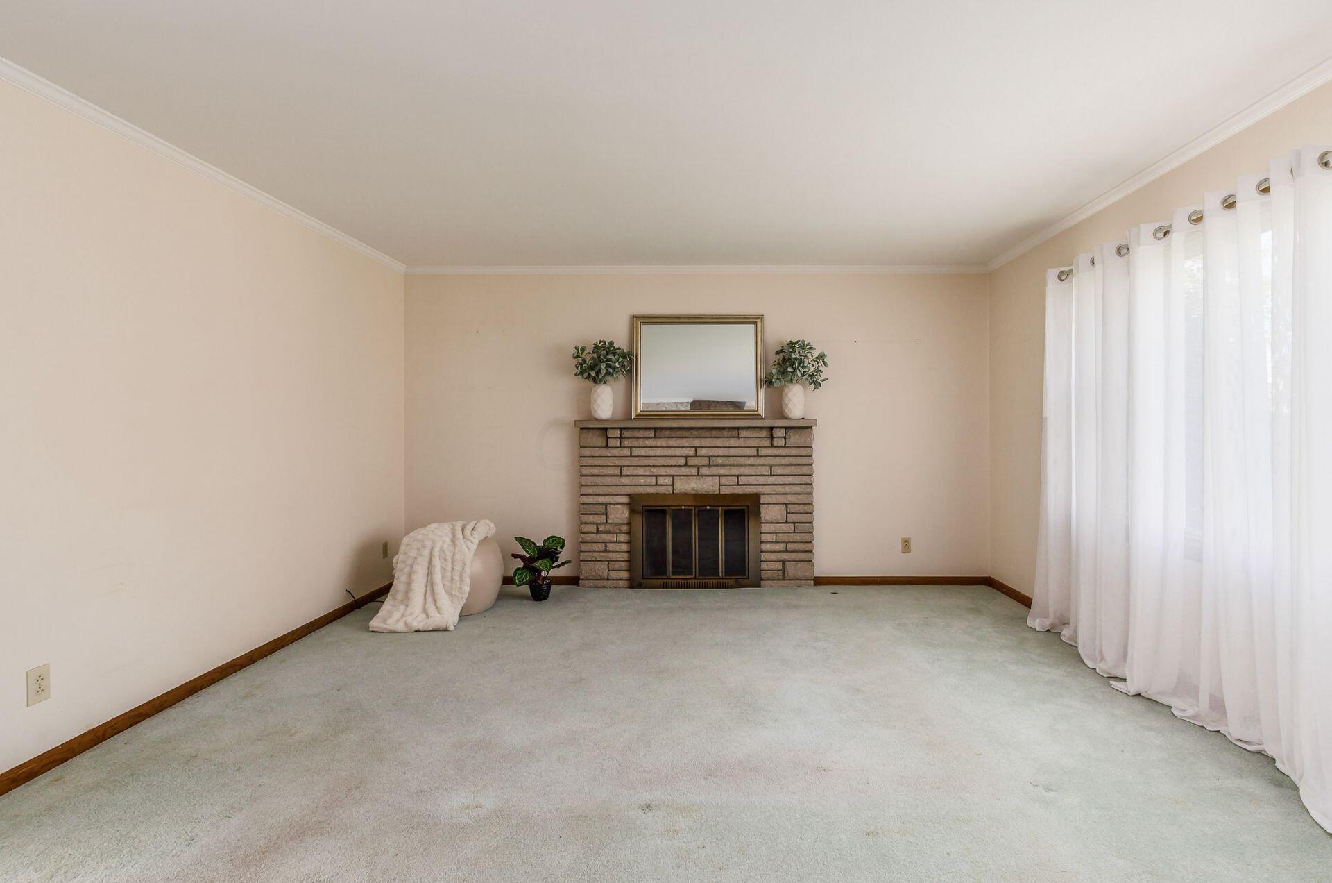 4939 Glen Burn Avenue