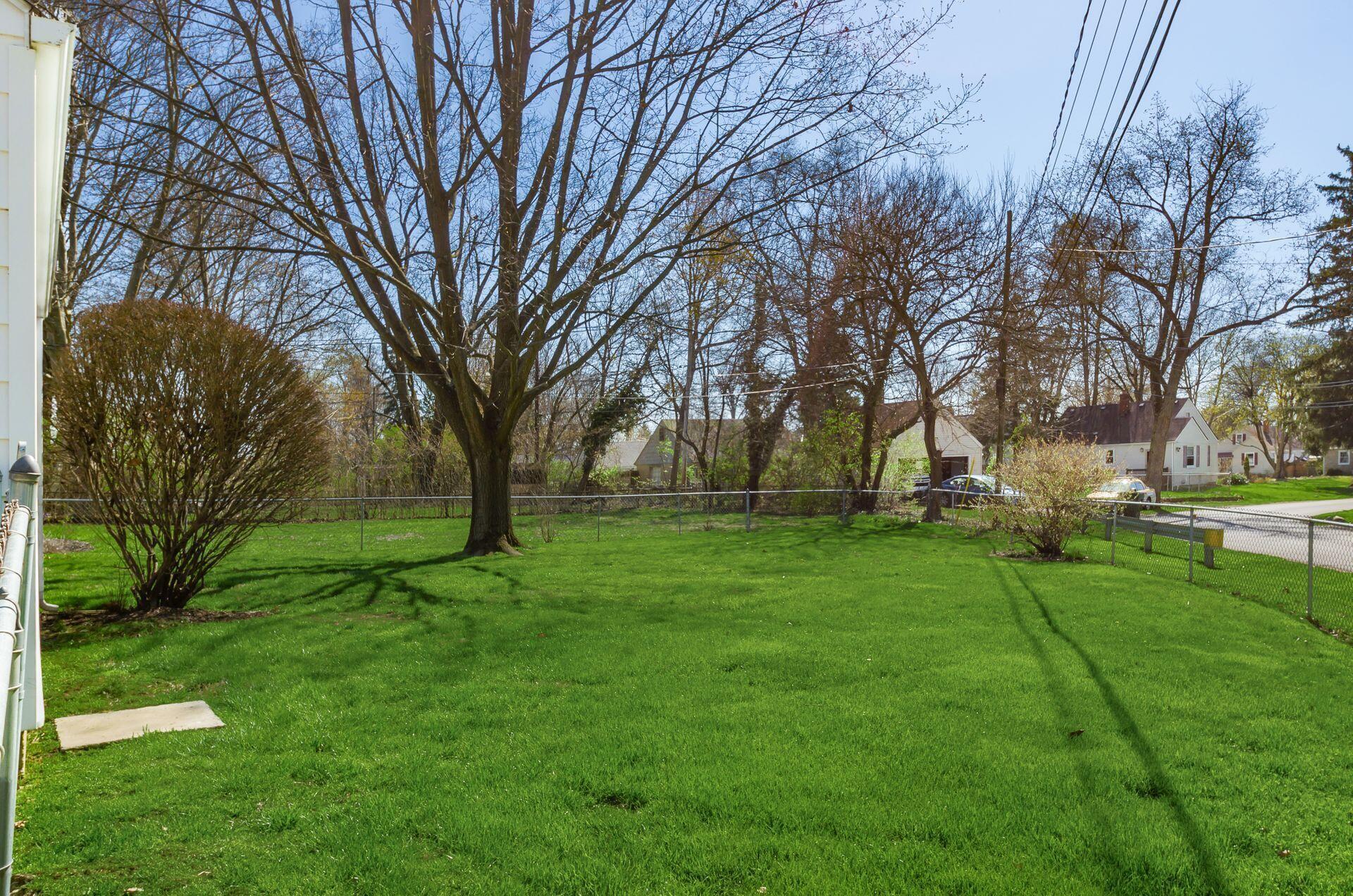 4939 Glen Burn Avenue