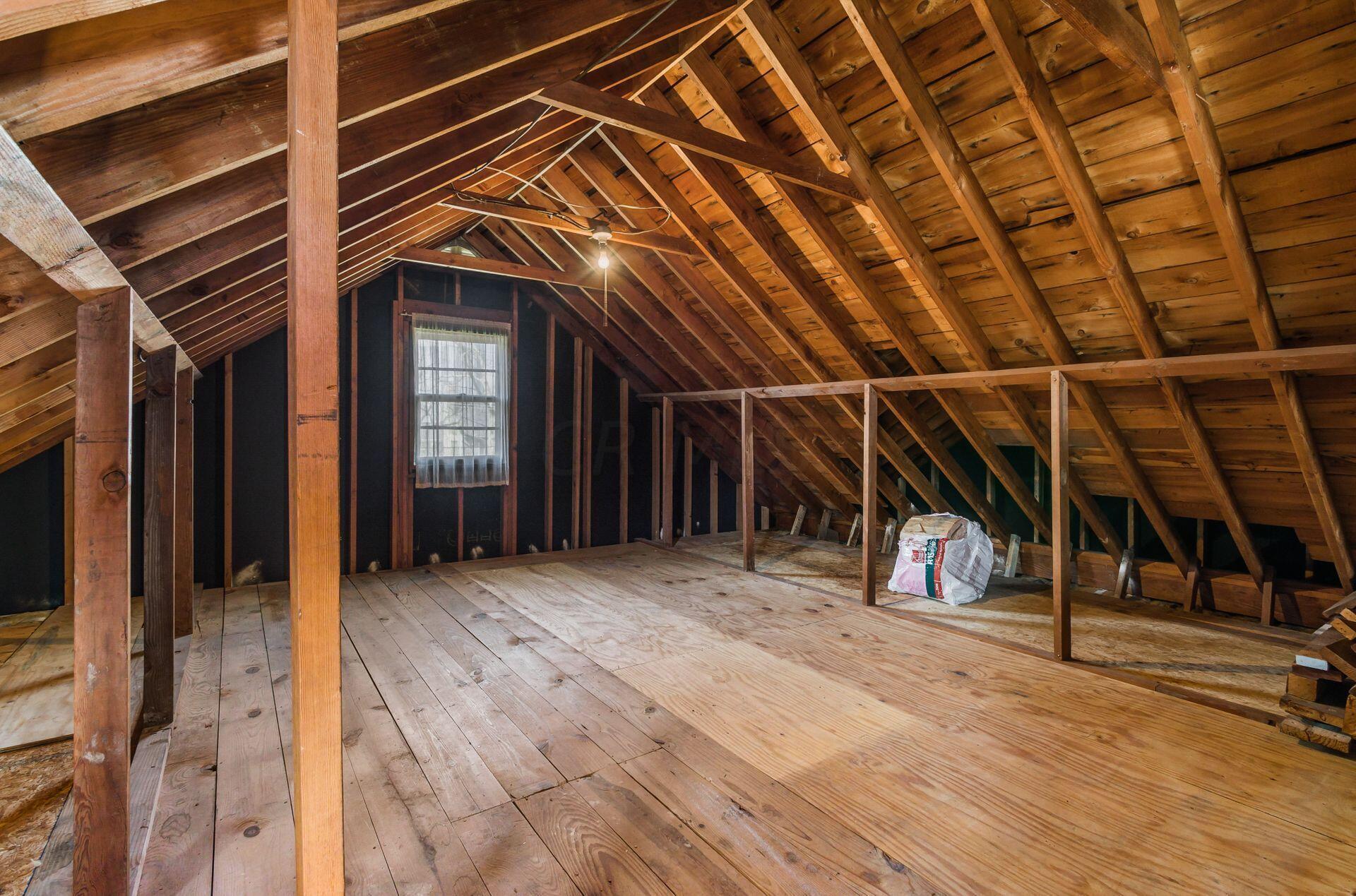 4939 Glen Burn Avenue