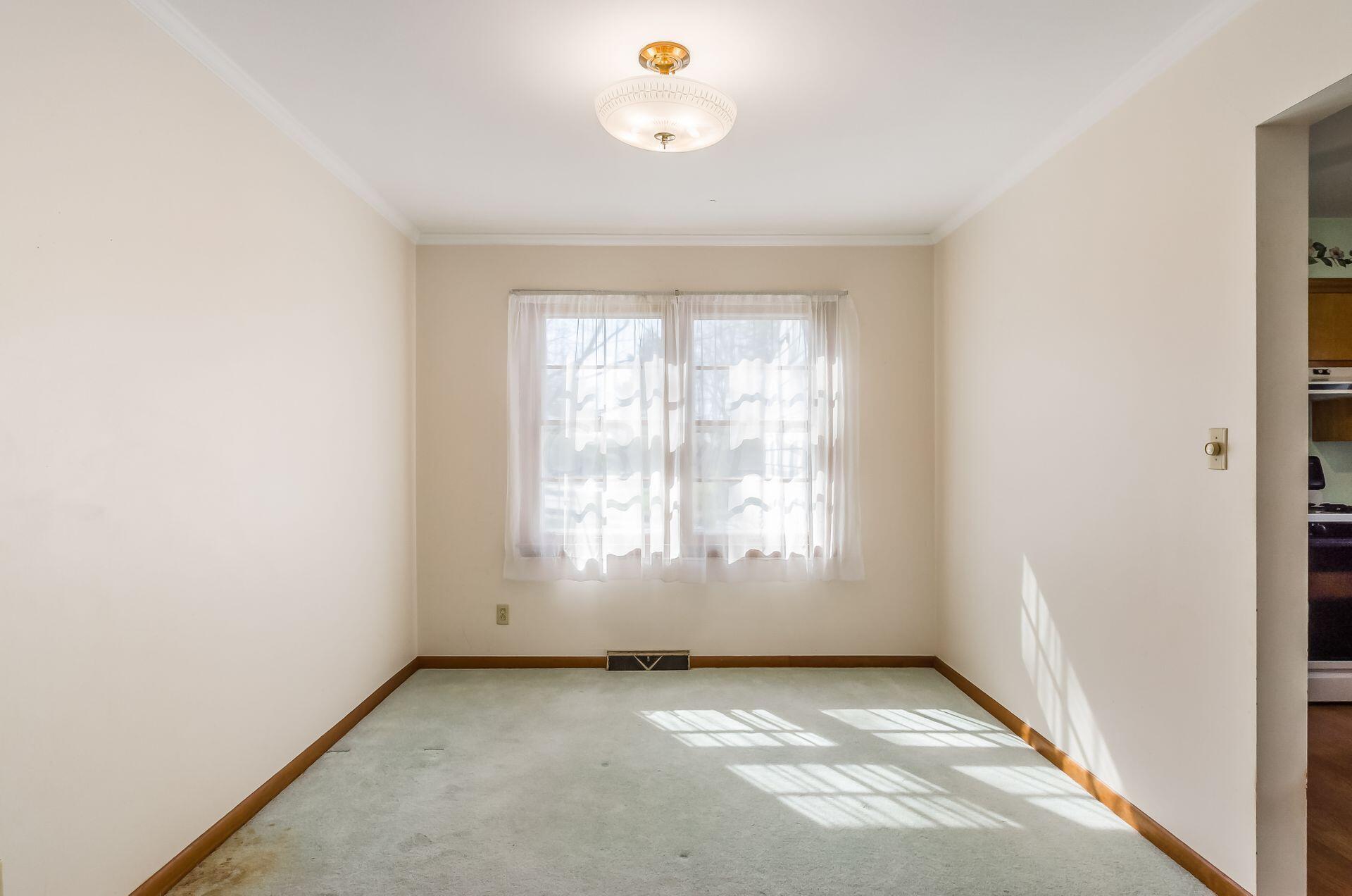 4939 Glen Burn Avenue