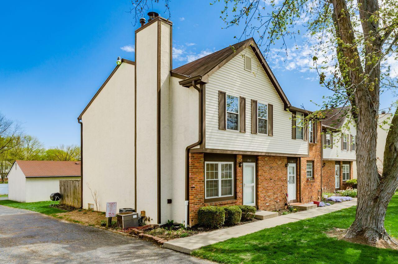 1940 Laramie Drive, 17