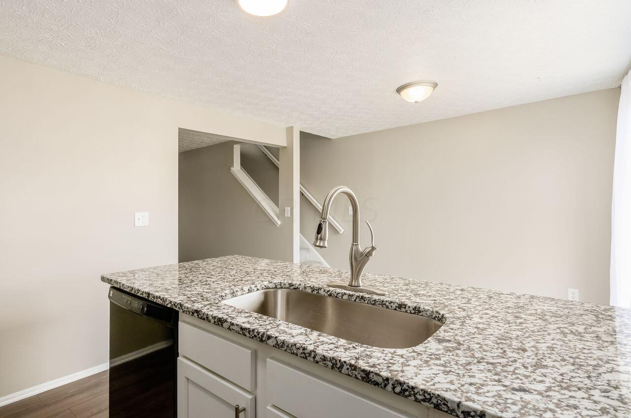 1940 Laramie Drive, 17