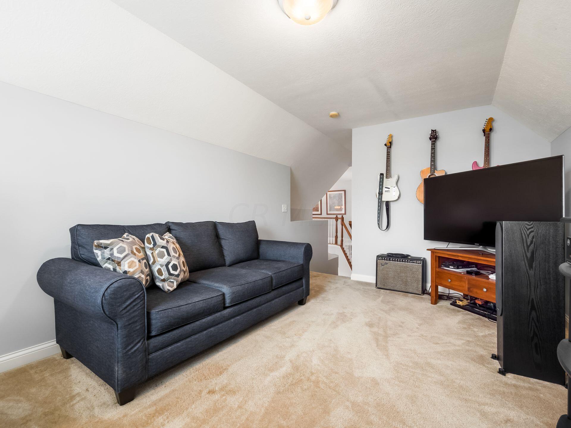 7512 Center Green Drive