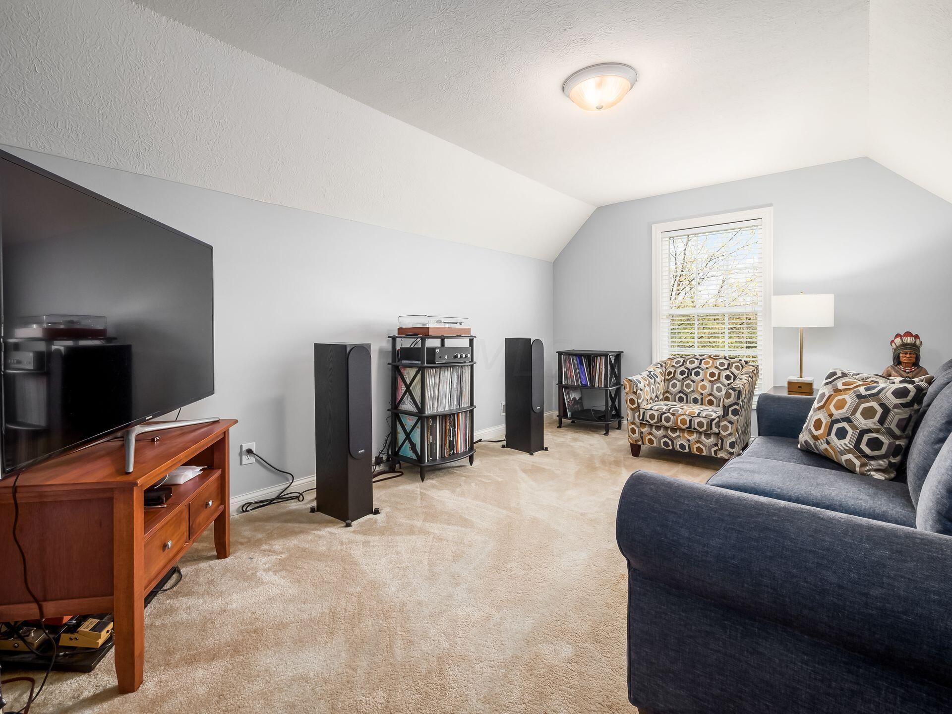 7512 Center Green Drive