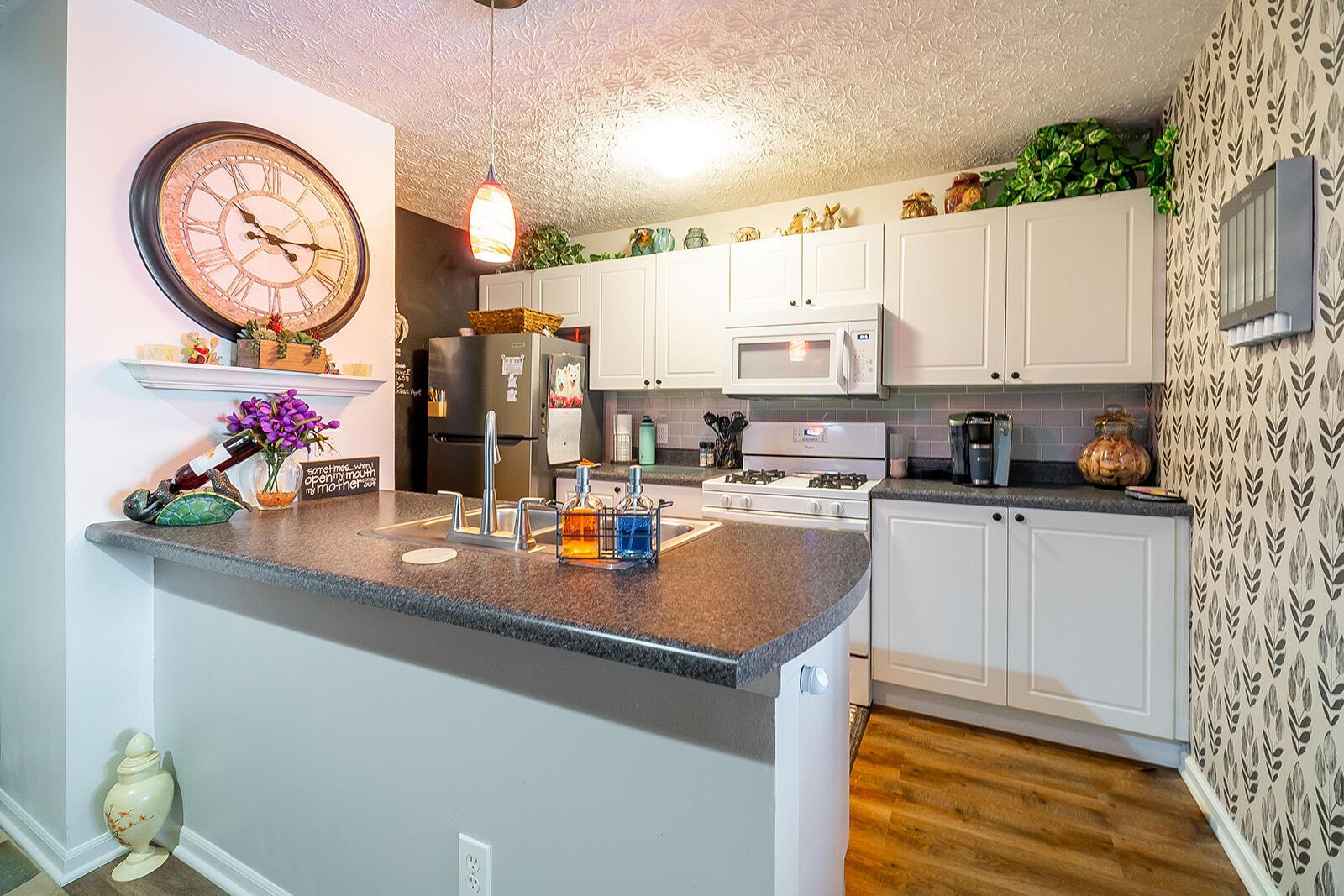 6677 Lagrange Drive, 47E