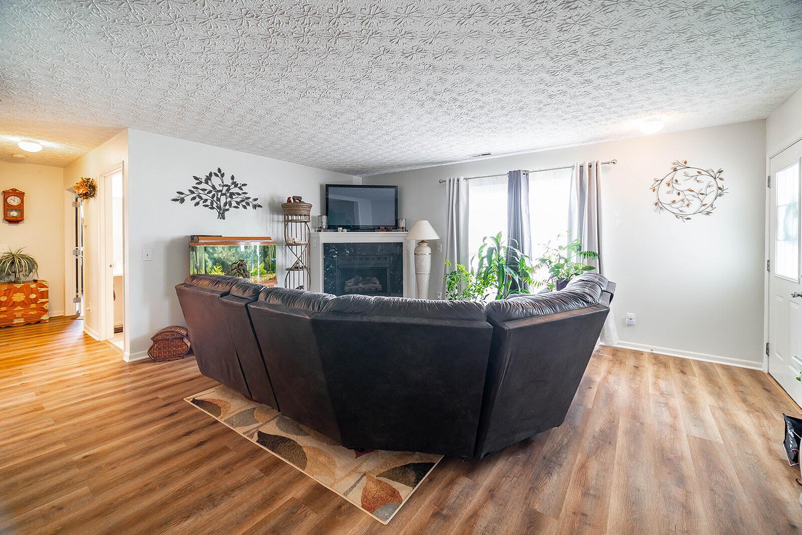 6677 Lagrange Drive, 47E