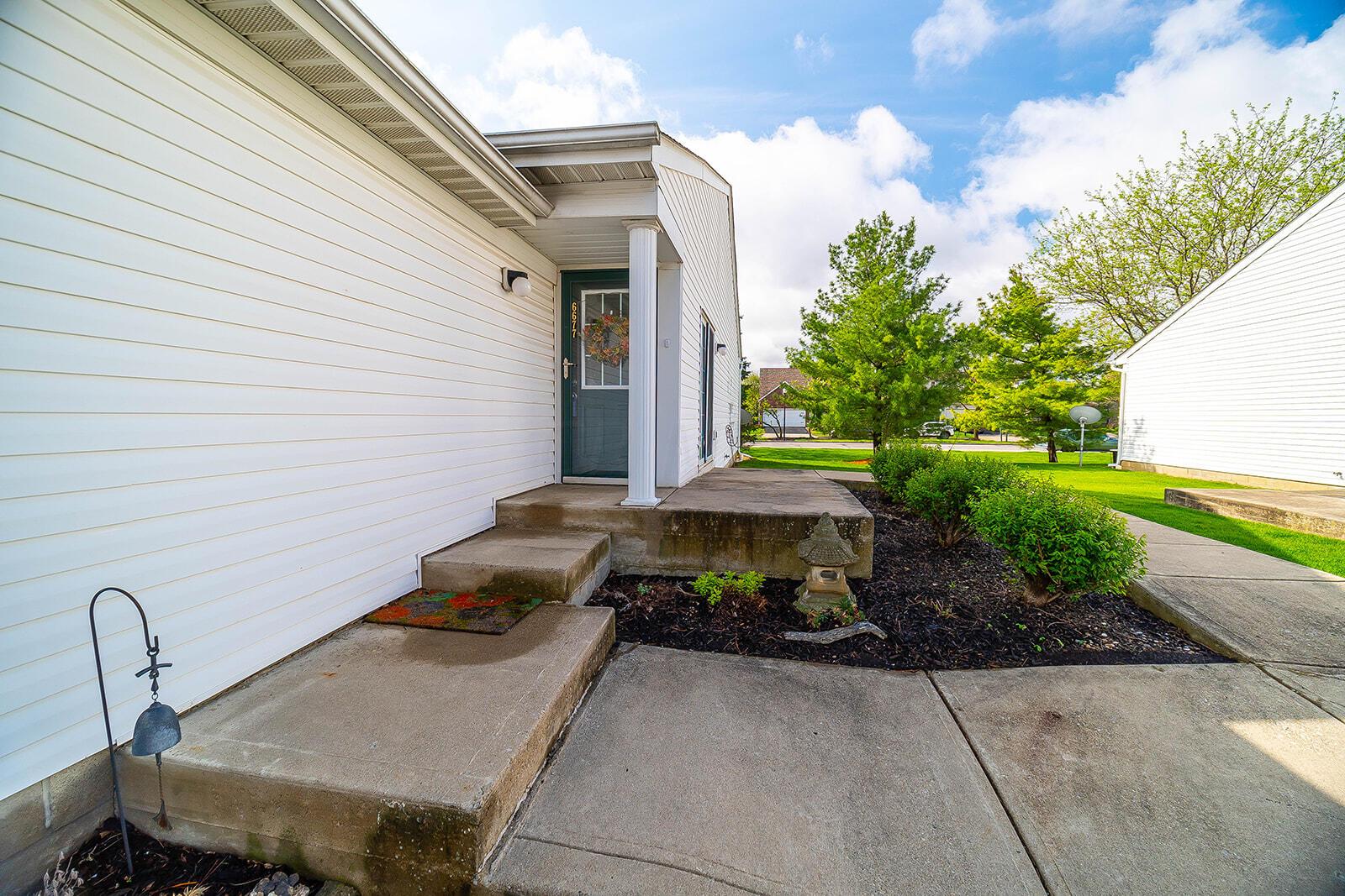 6677 Lagrange Drive, 47E