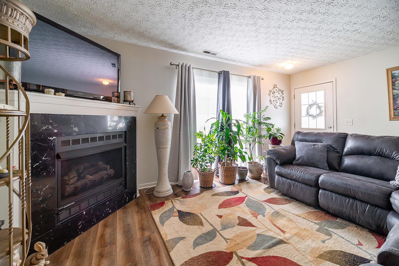 6677 Lagrange Drive, 47E