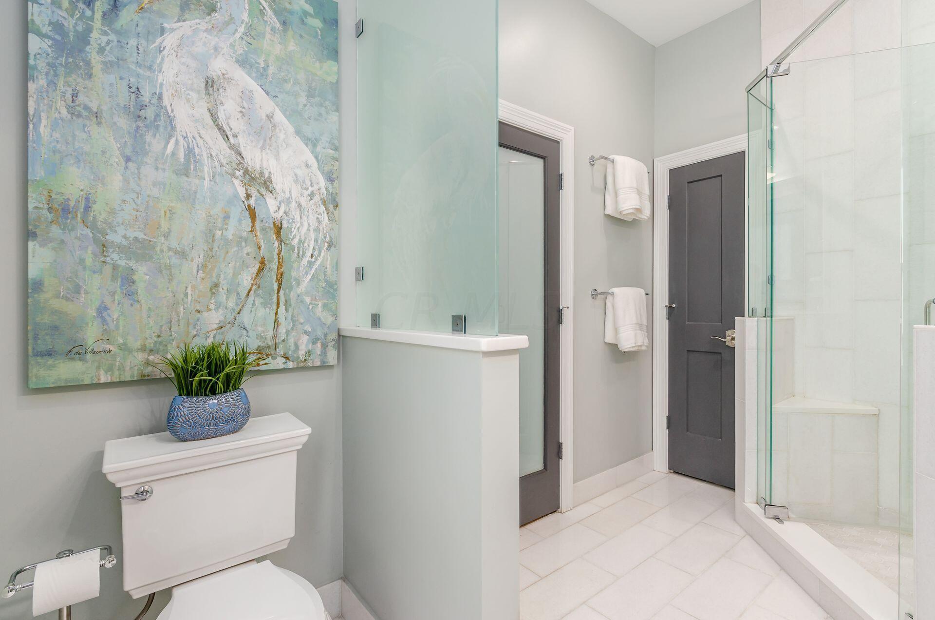171 E Livingston Avenue, Unit B