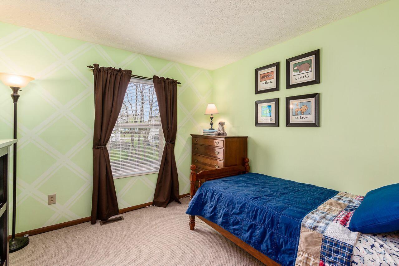 5687 Red Bend Lane