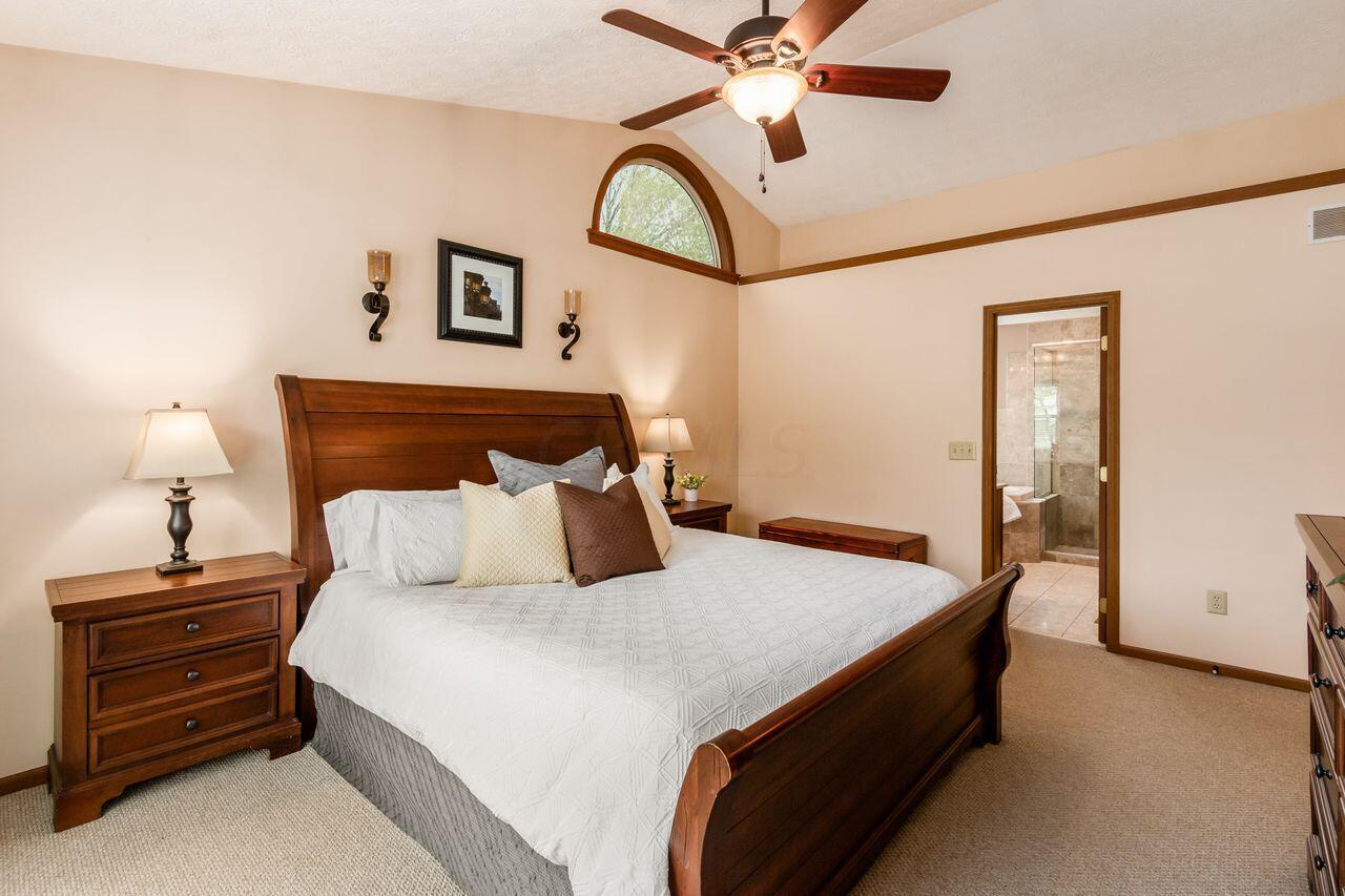 5687 Red Bend Lane