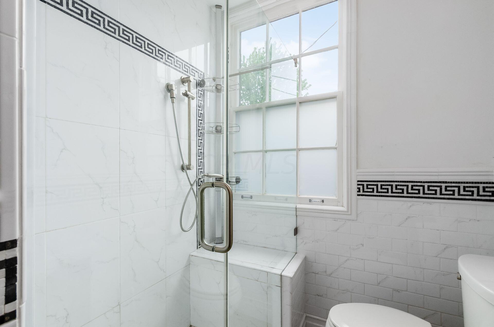 964 Madison Avenue, B