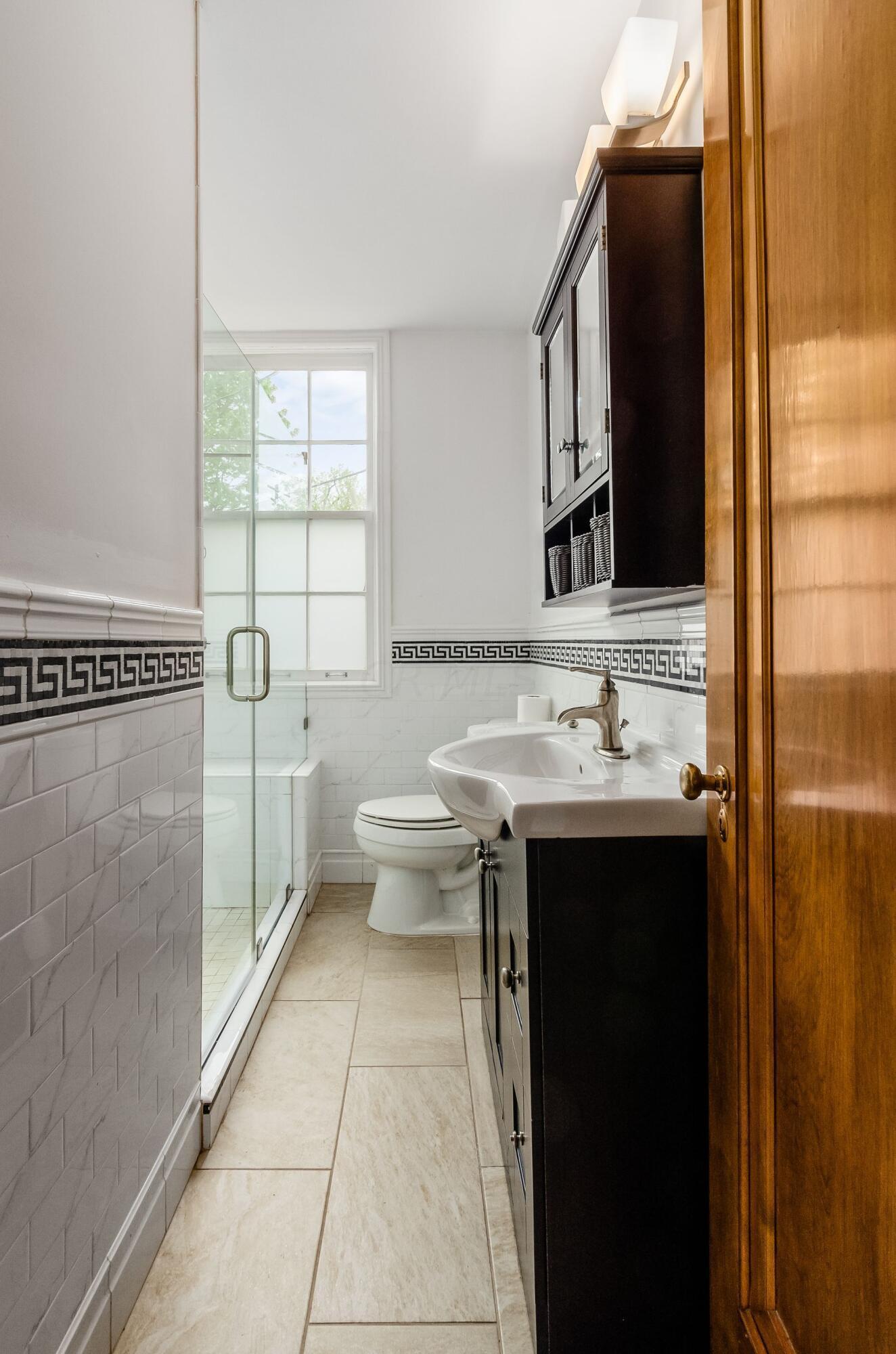 964 Madison Avenue, B