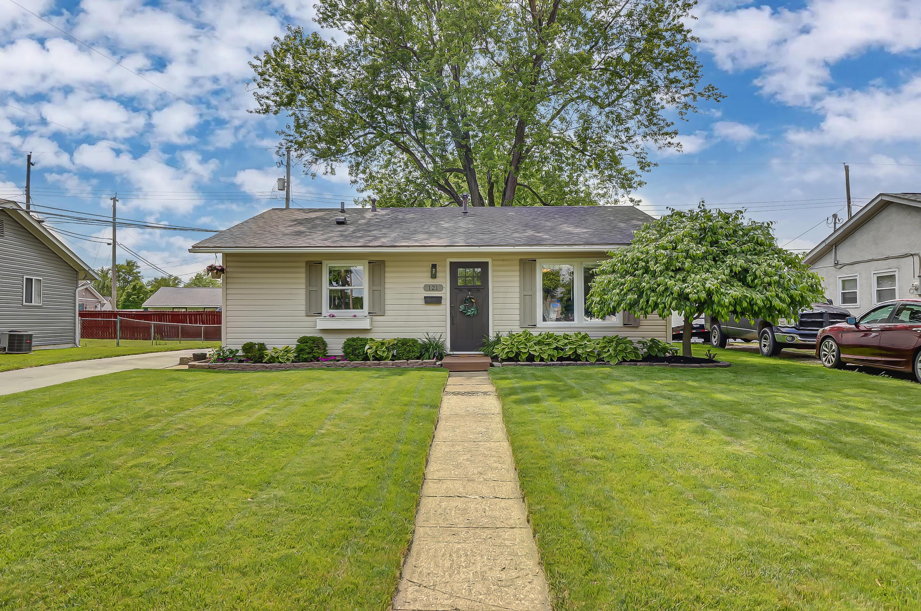 121 Saratoga Drive