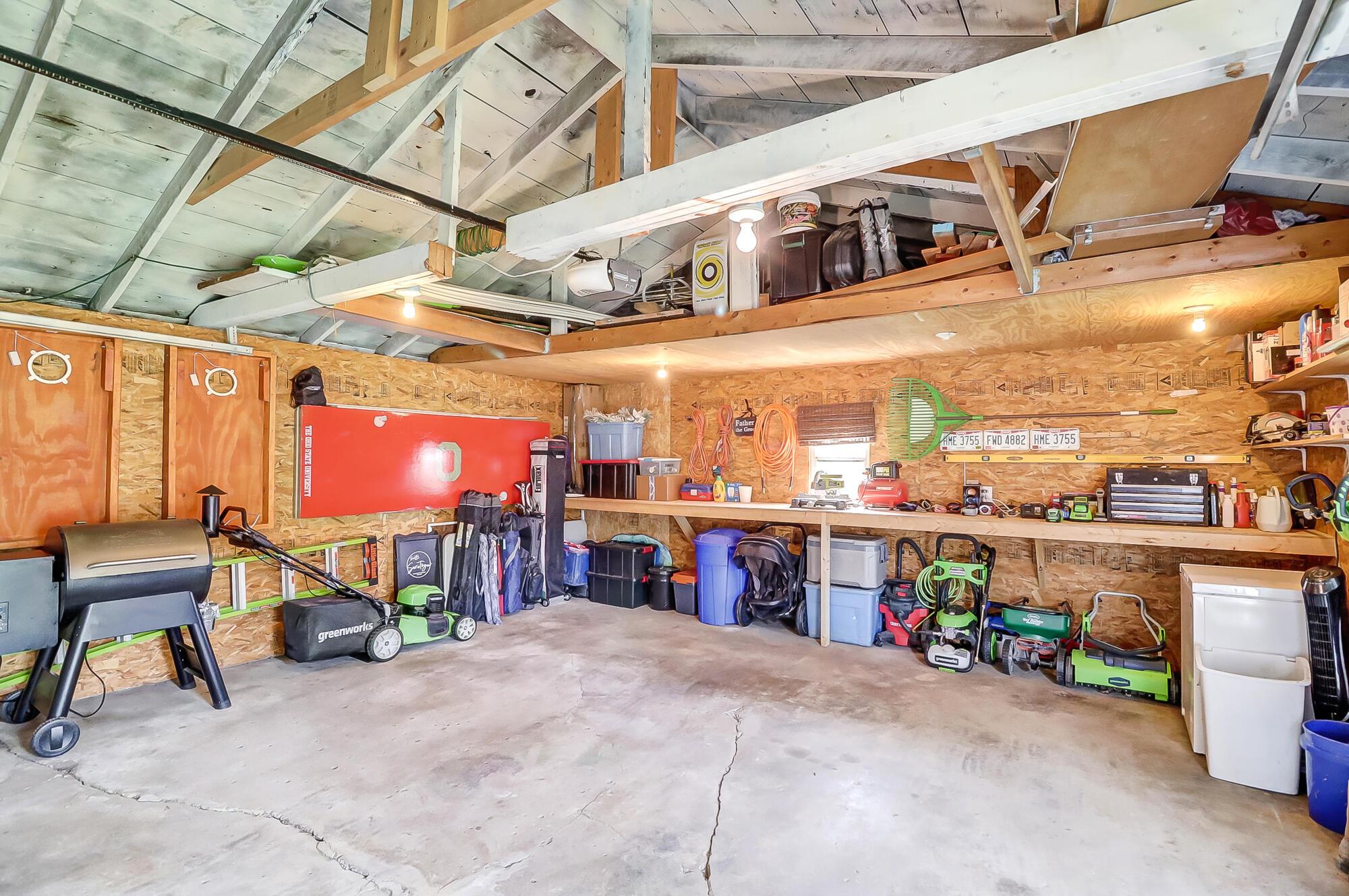 121 Saratoga Drive