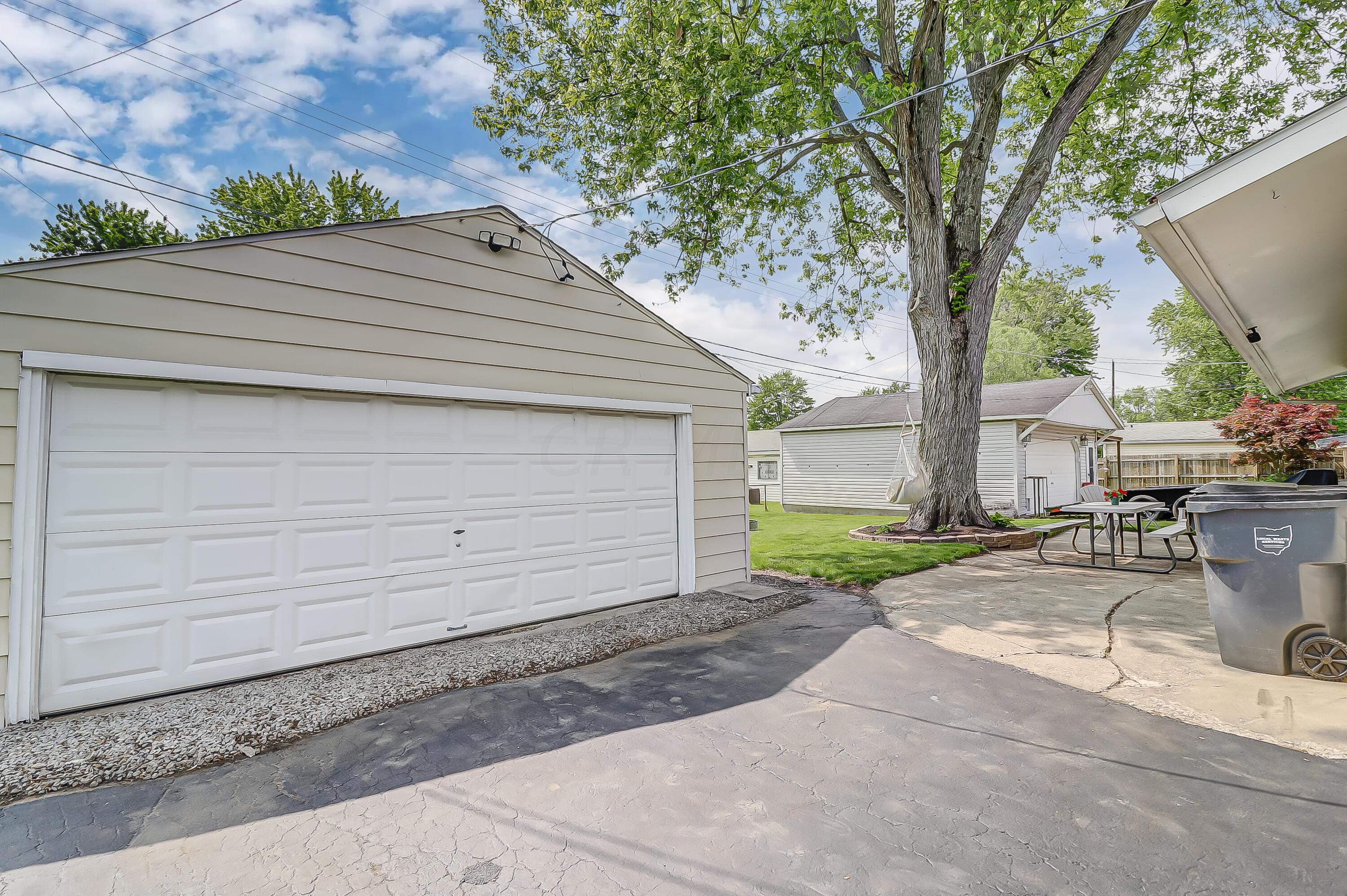 121 Saratoga Drive