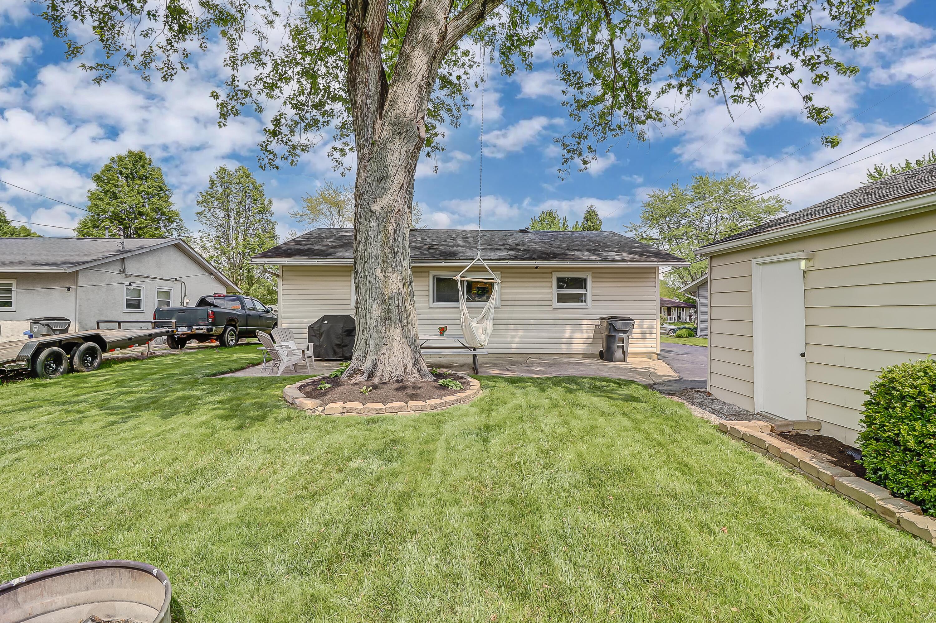 121 Saratoga Drive