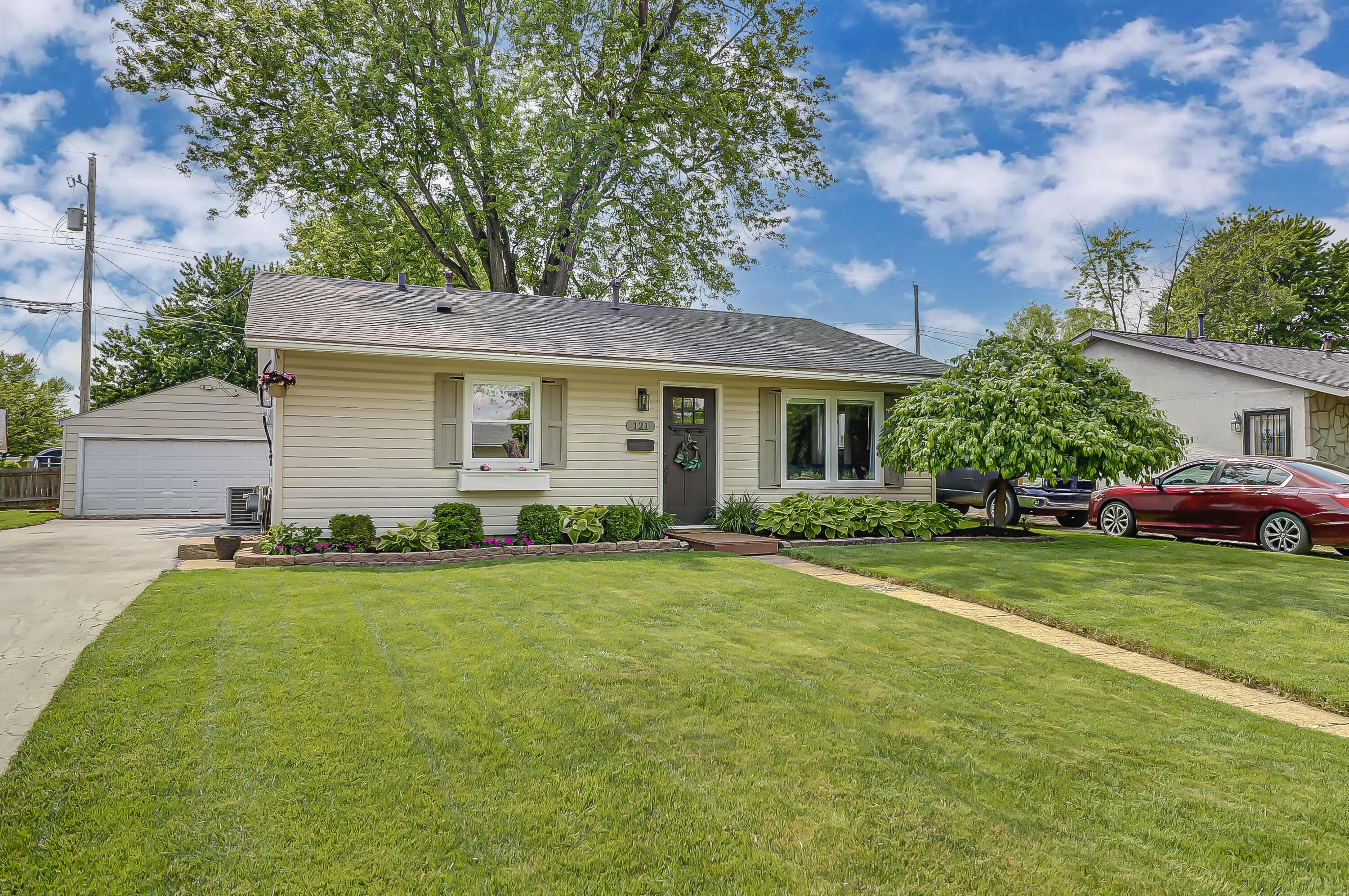 121 Saratoga Drive