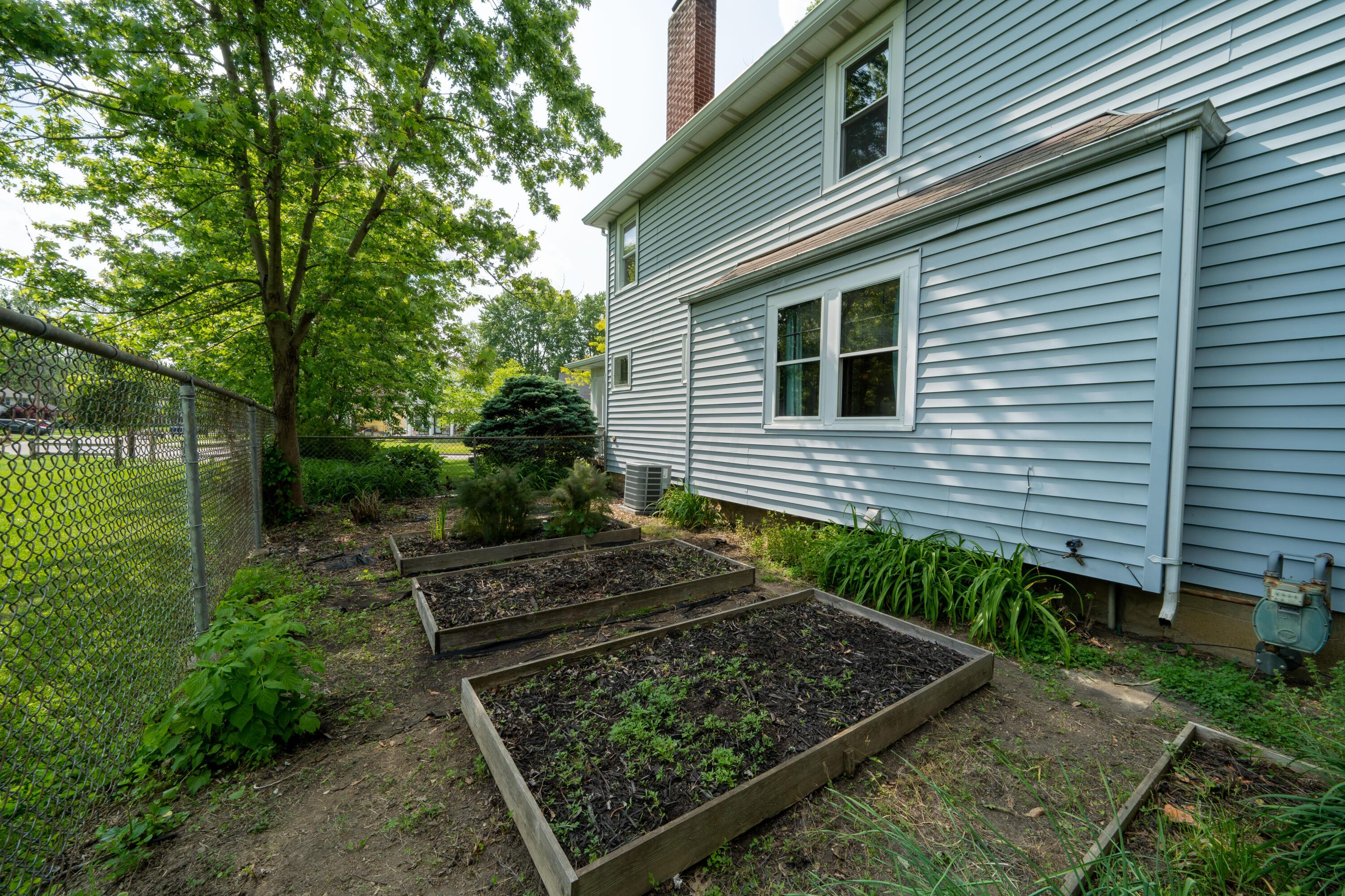 3000 Kenlawn Street
