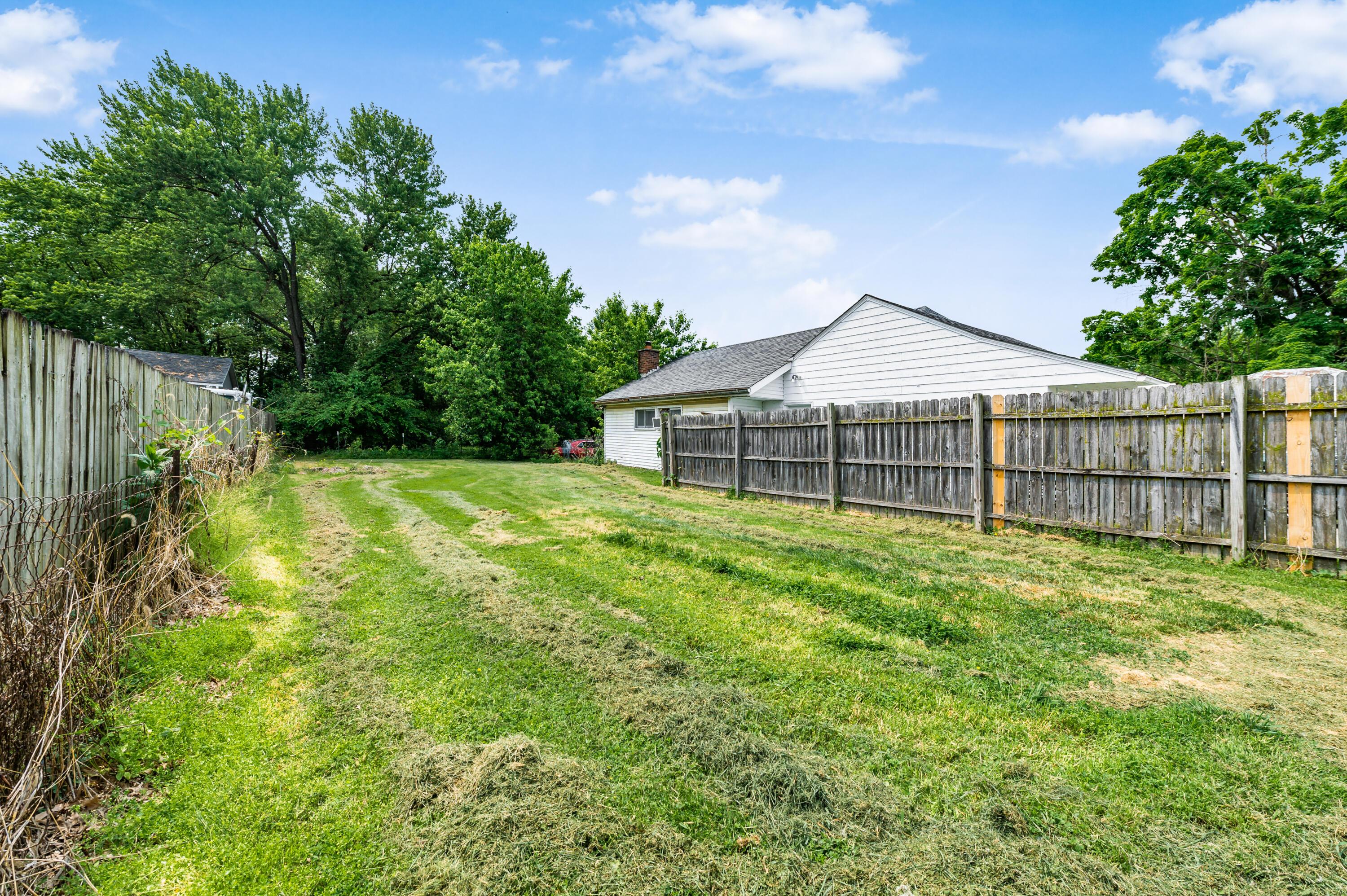 3811 Alum Creek Drive