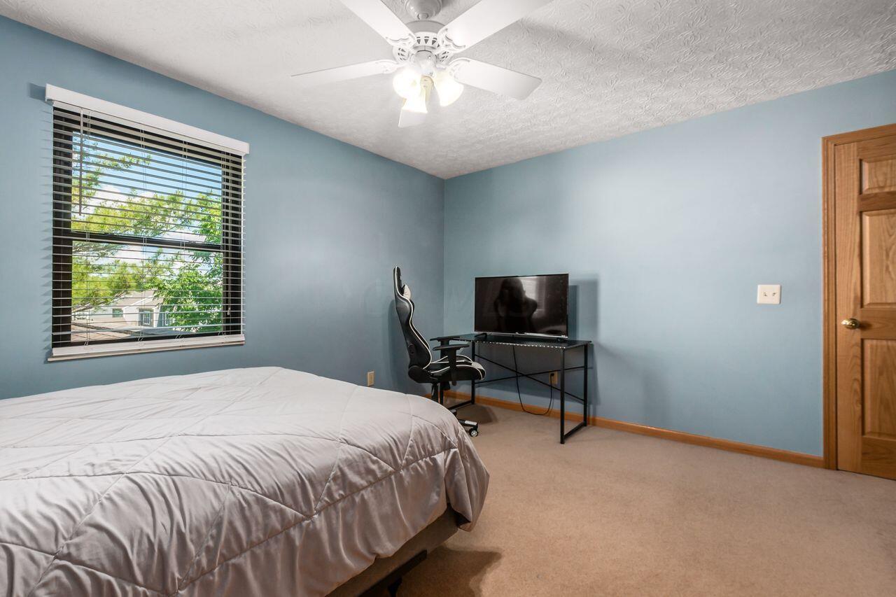 262 Leighway Drive