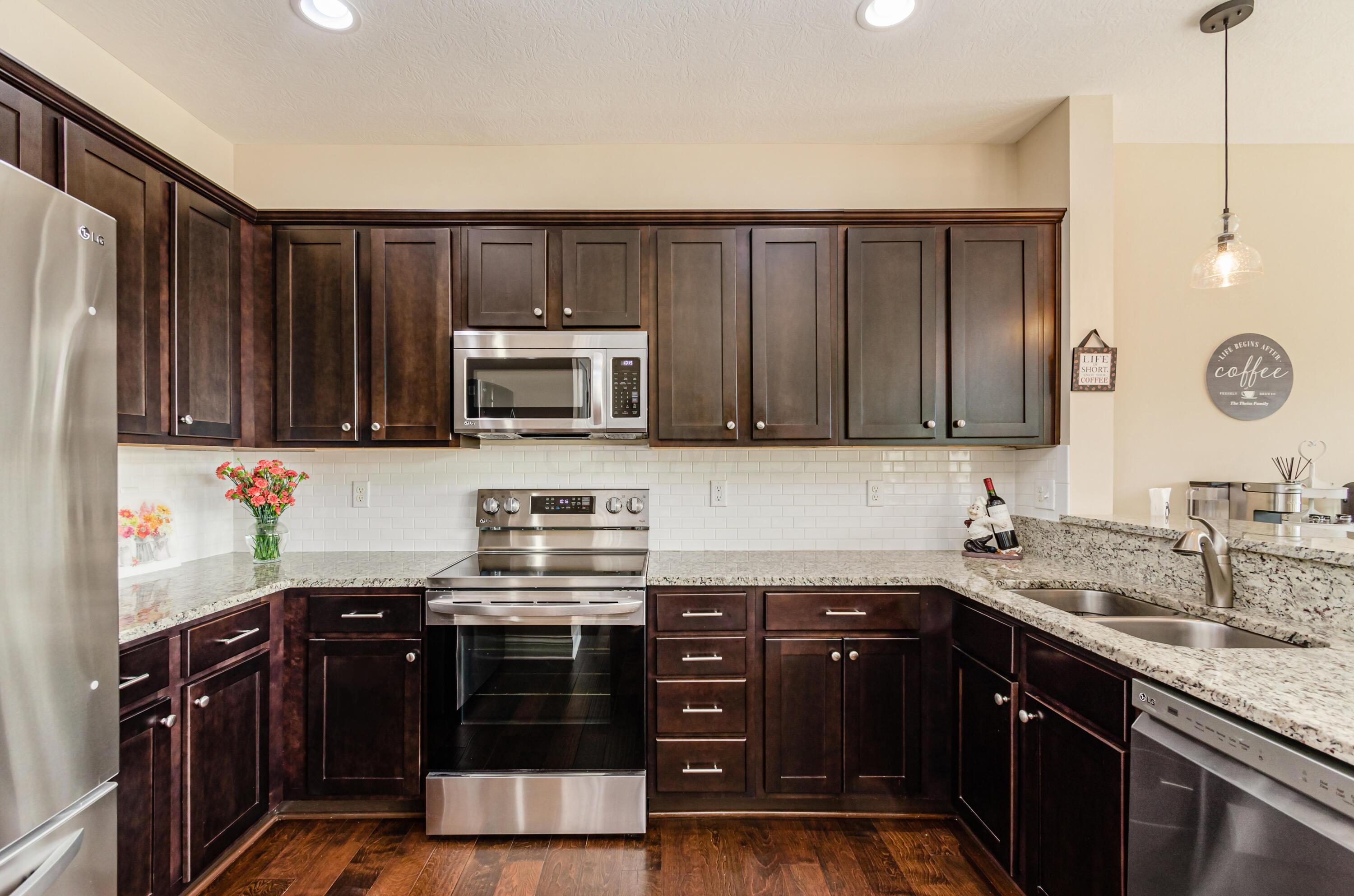 5740 Albany Reserve Drive