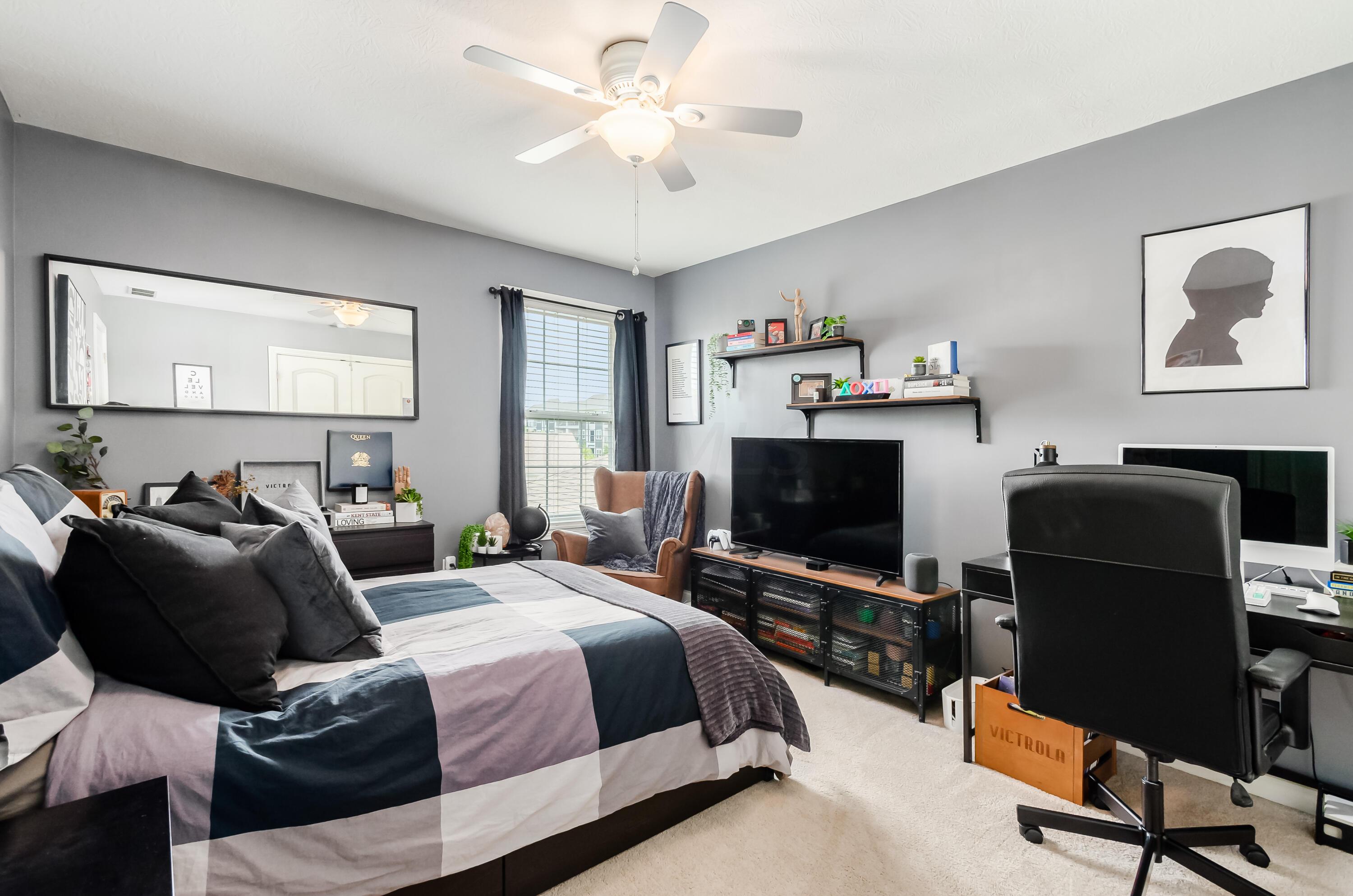 5740 Albany Reserve Drive