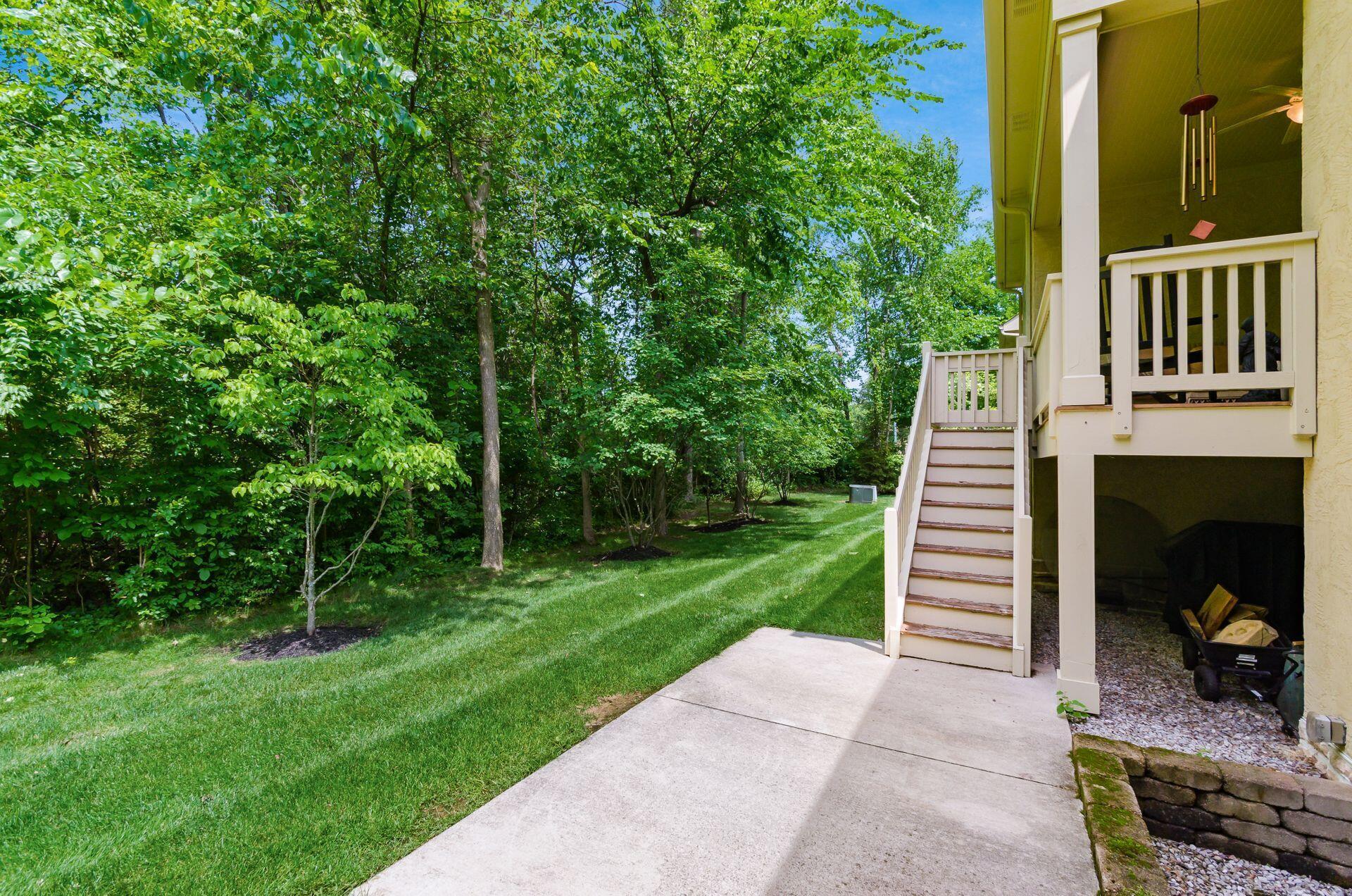 393 Ridgemoor Lane
