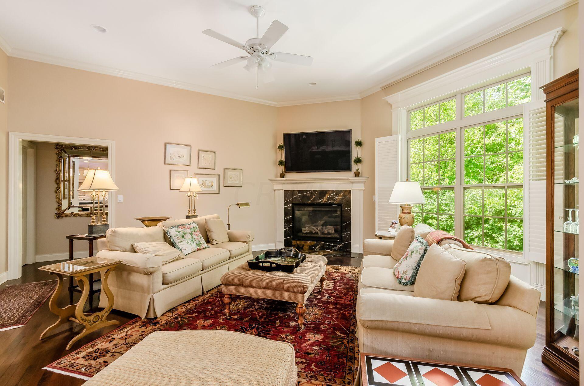 393 Ridgemoor Lane