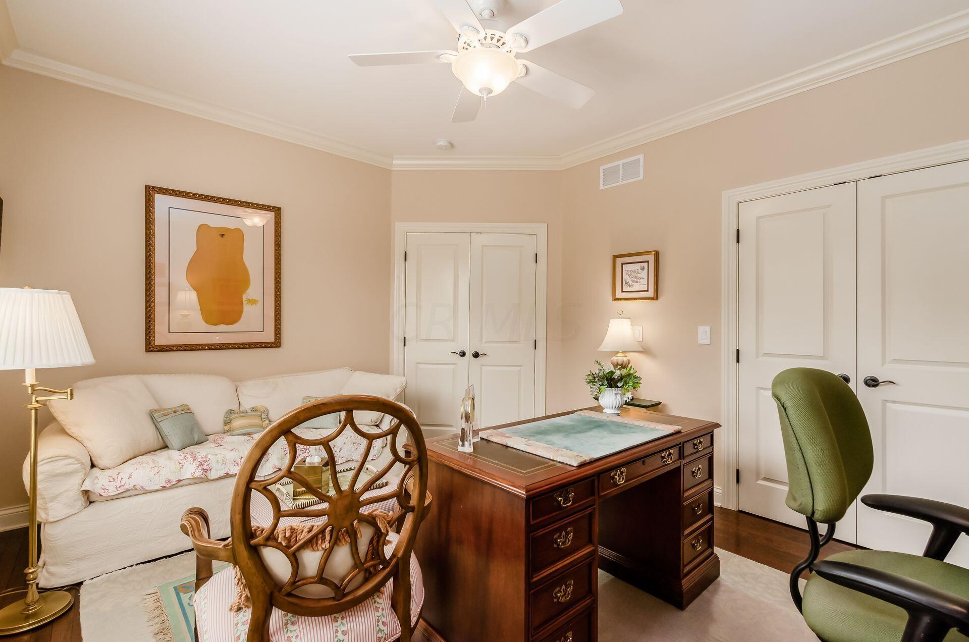 393 Ridgemoor Lane