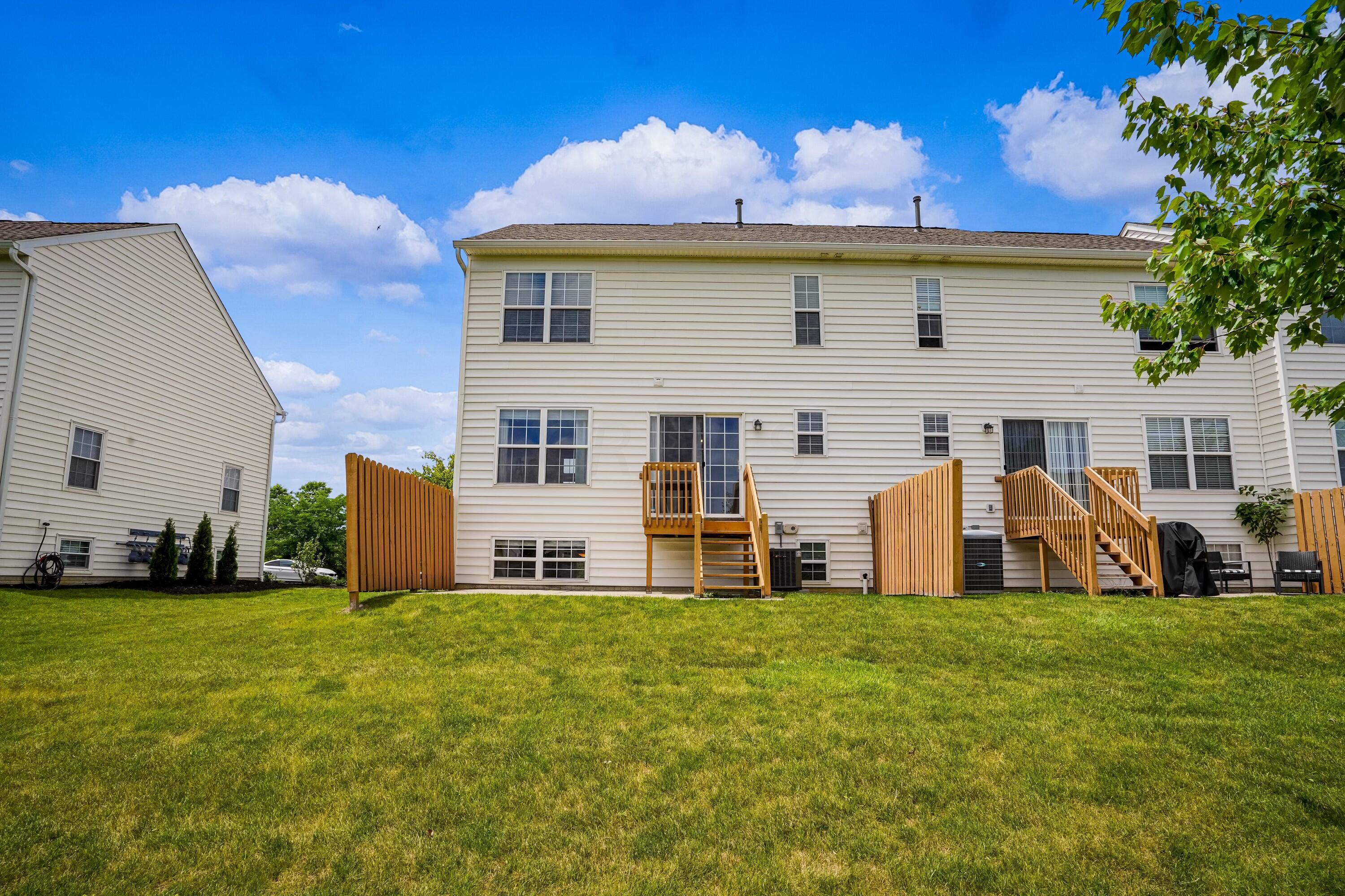 5818 Aristides Way, 10-581