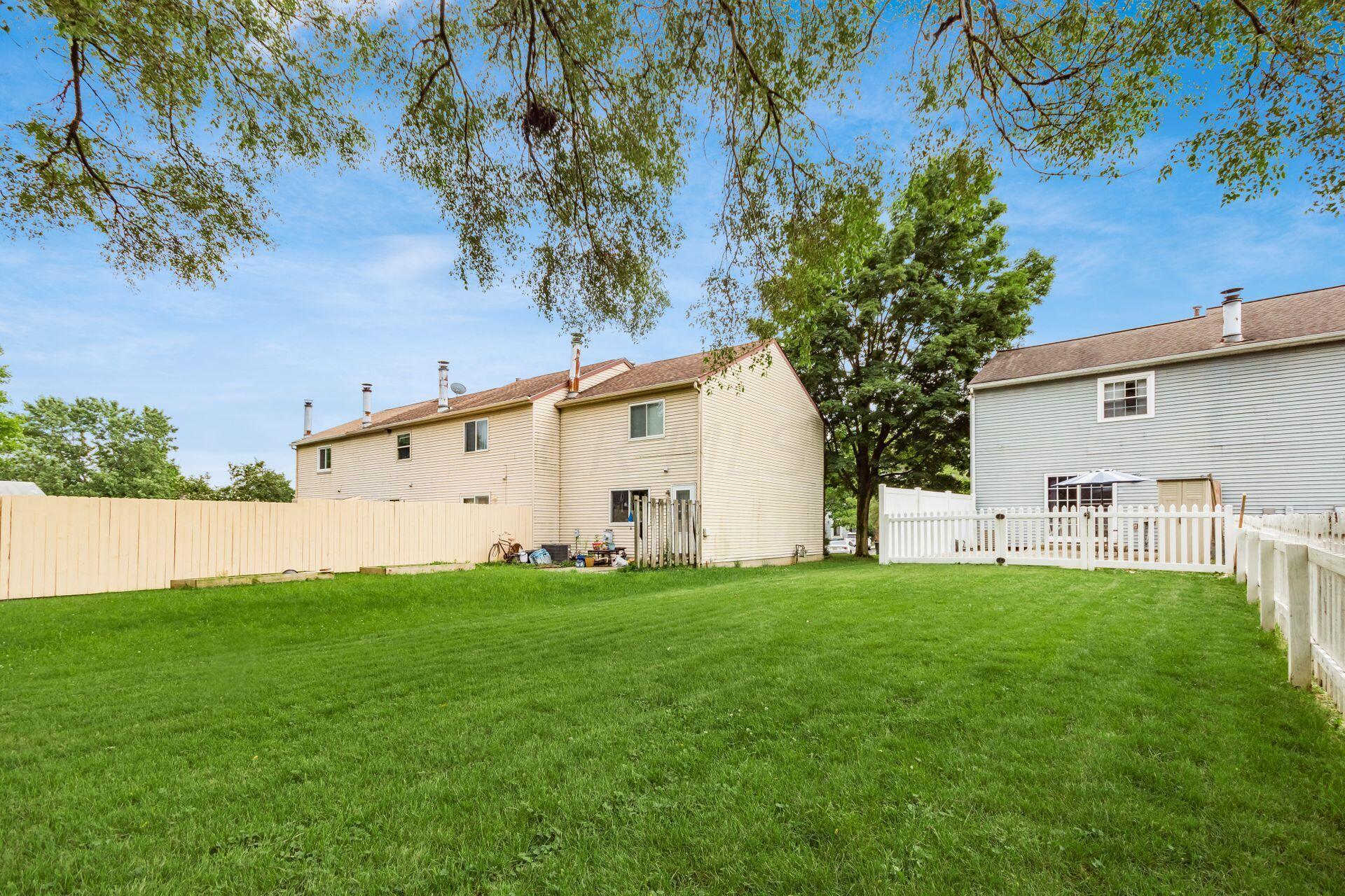 8290 Lariat Court