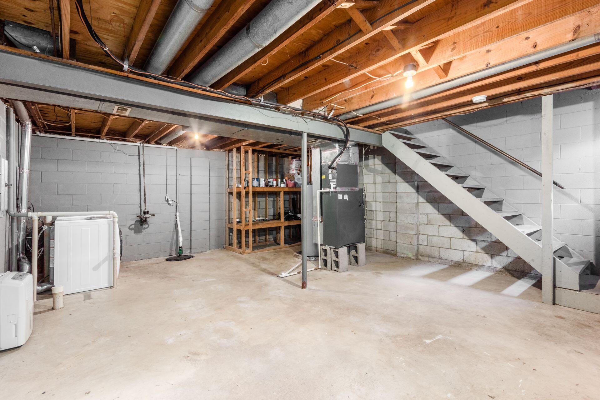 8290 Lariat Court
