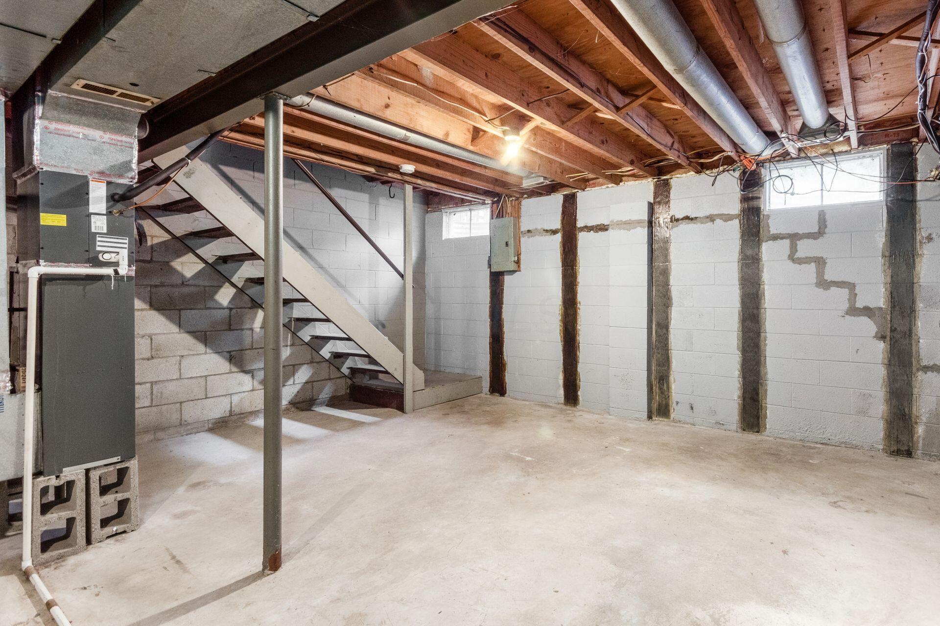 8290 Lariat Court