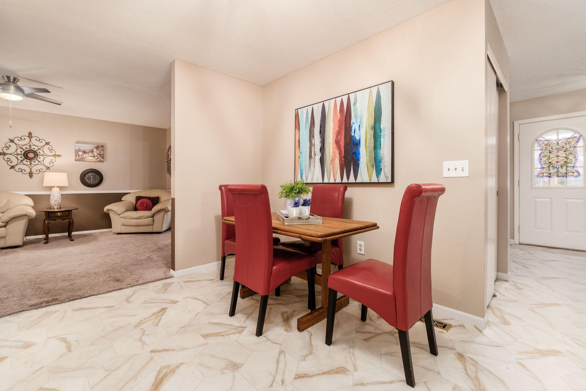 937 Glyn Jones Court