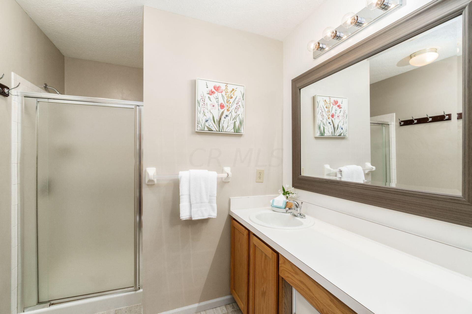 937 Glyn Jones Court