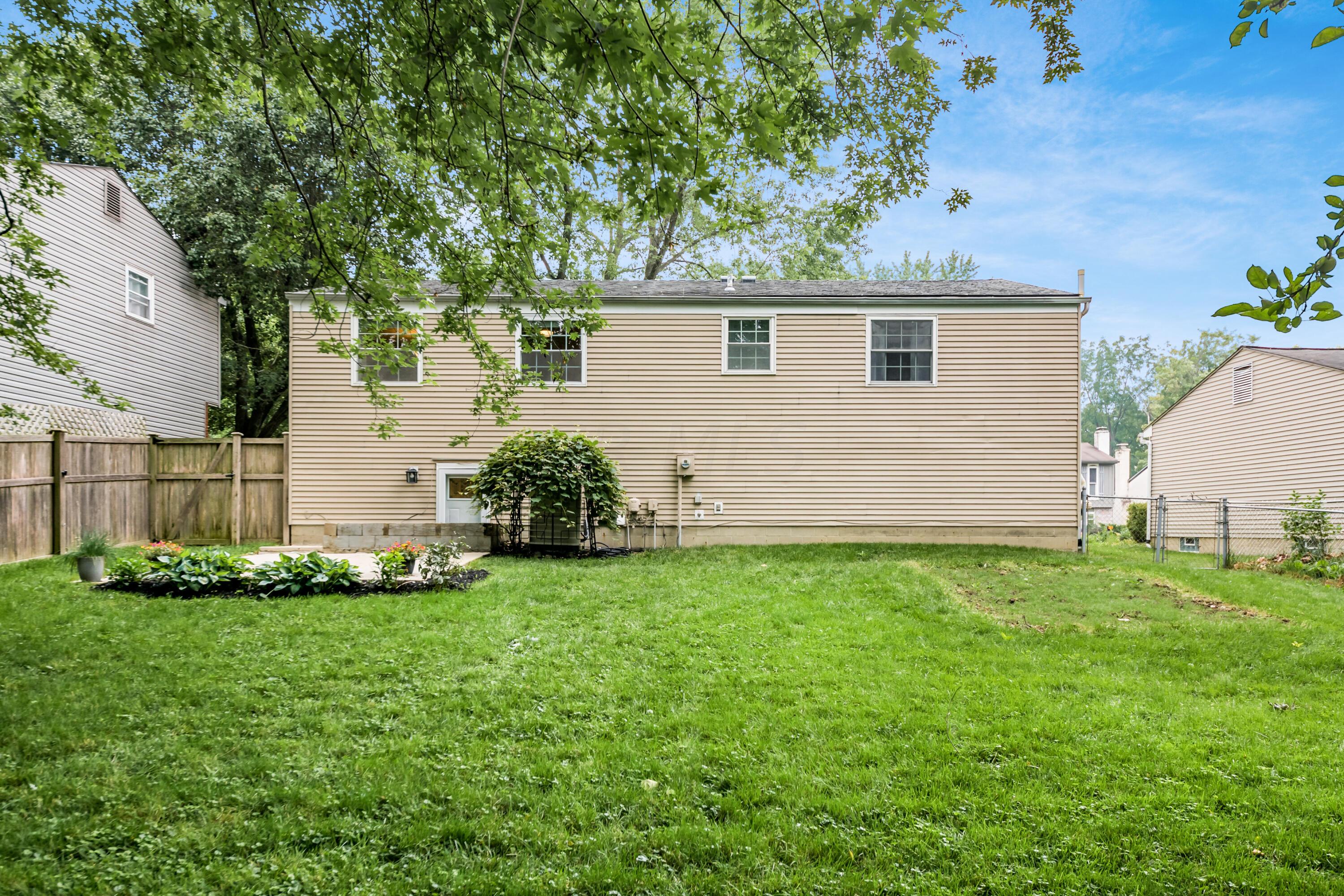 6501 Woodthrush Drive