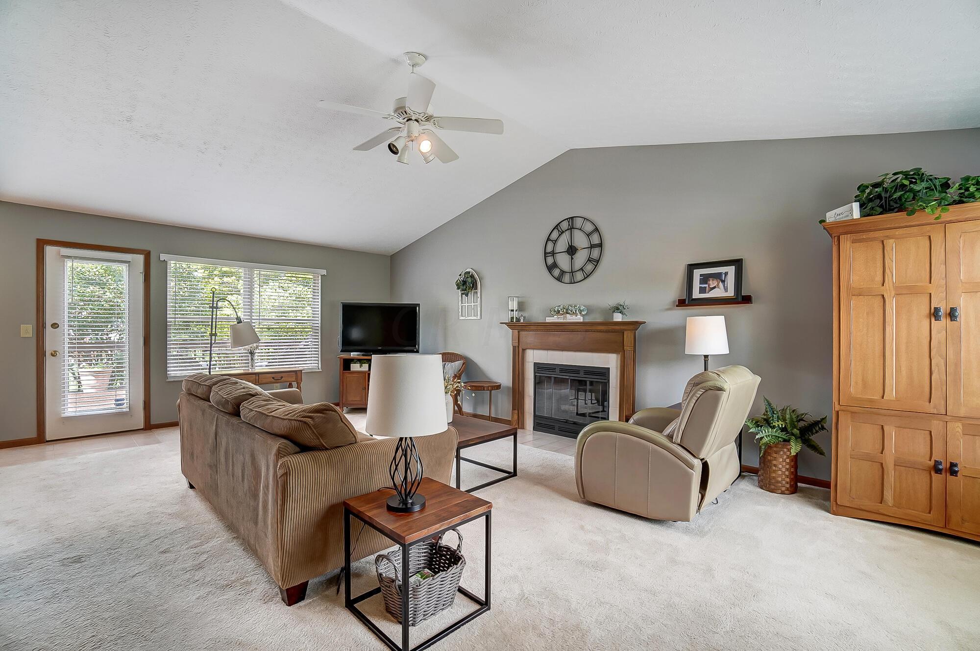 3323 Darby Glen Boulevard