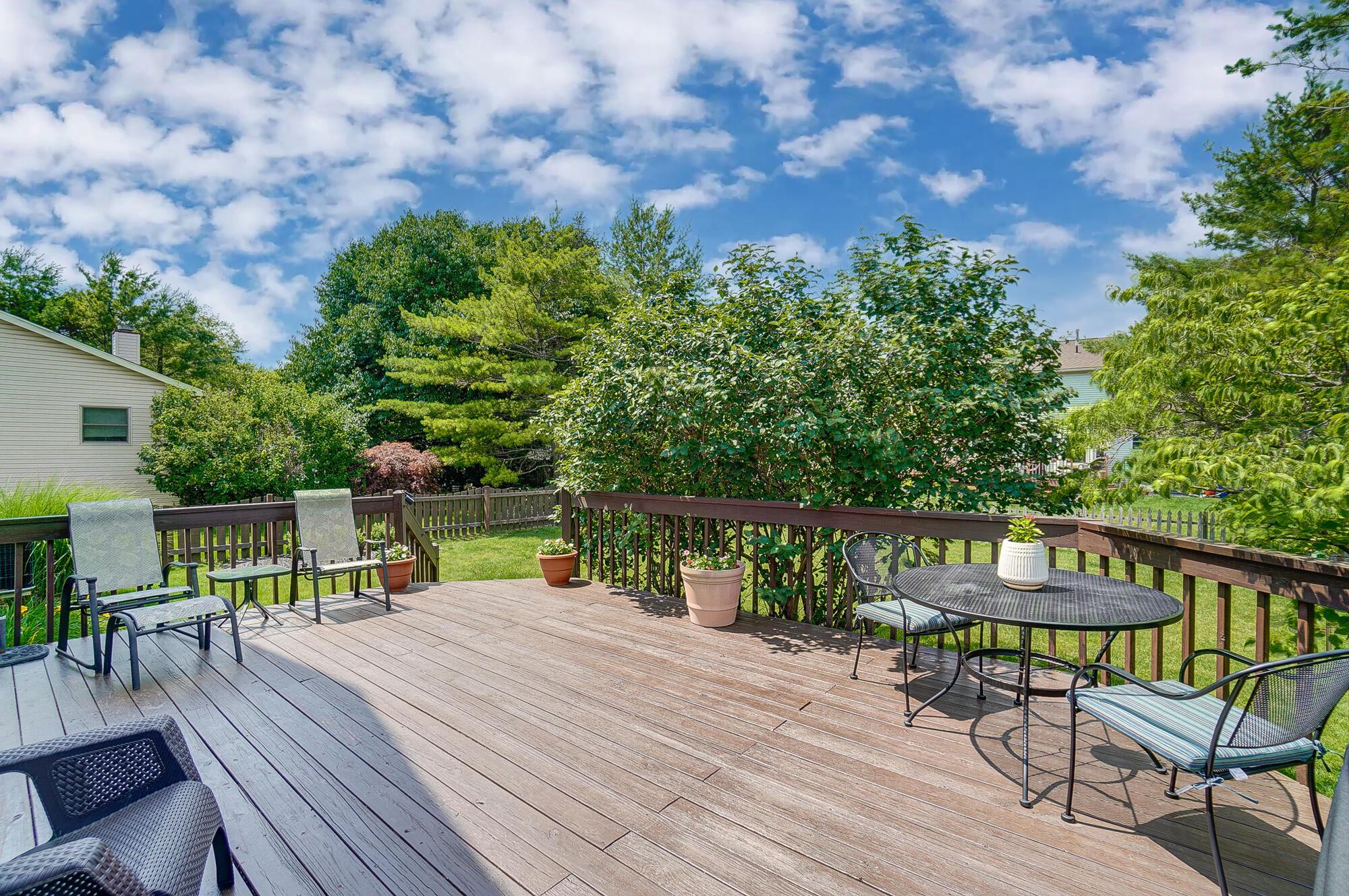 3323 Darby Glen Boulevard