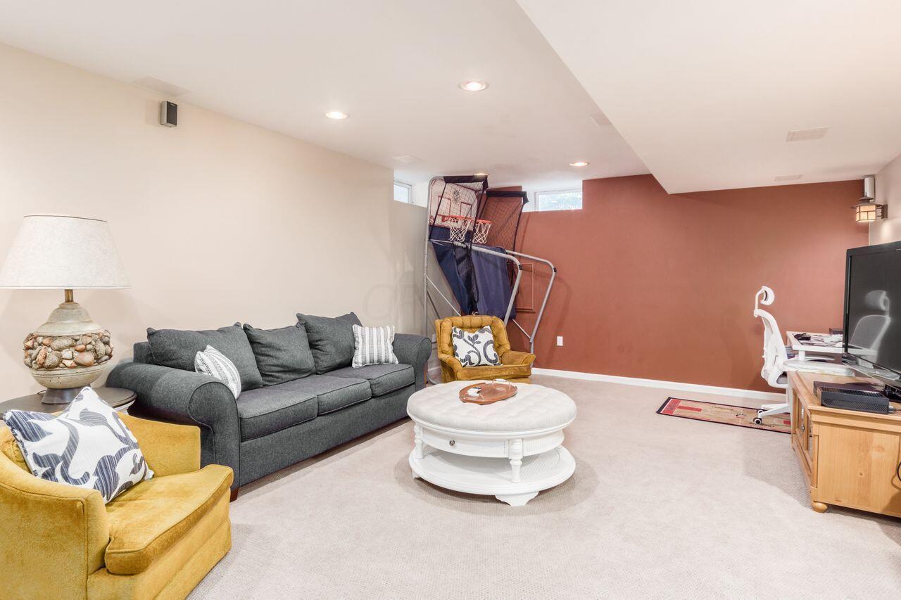 36 Leafy Knoll Way