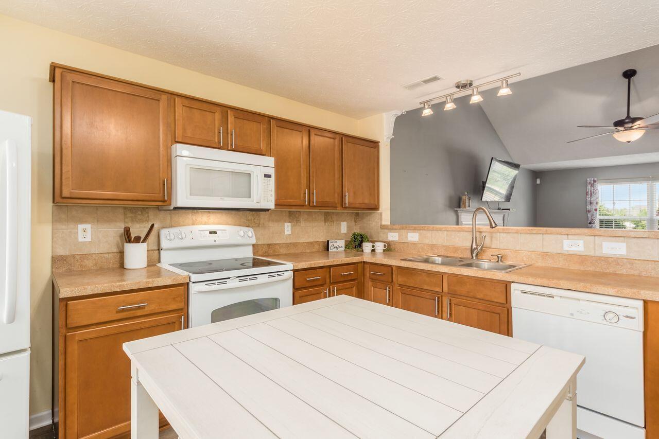 5683 Marshfield Drive