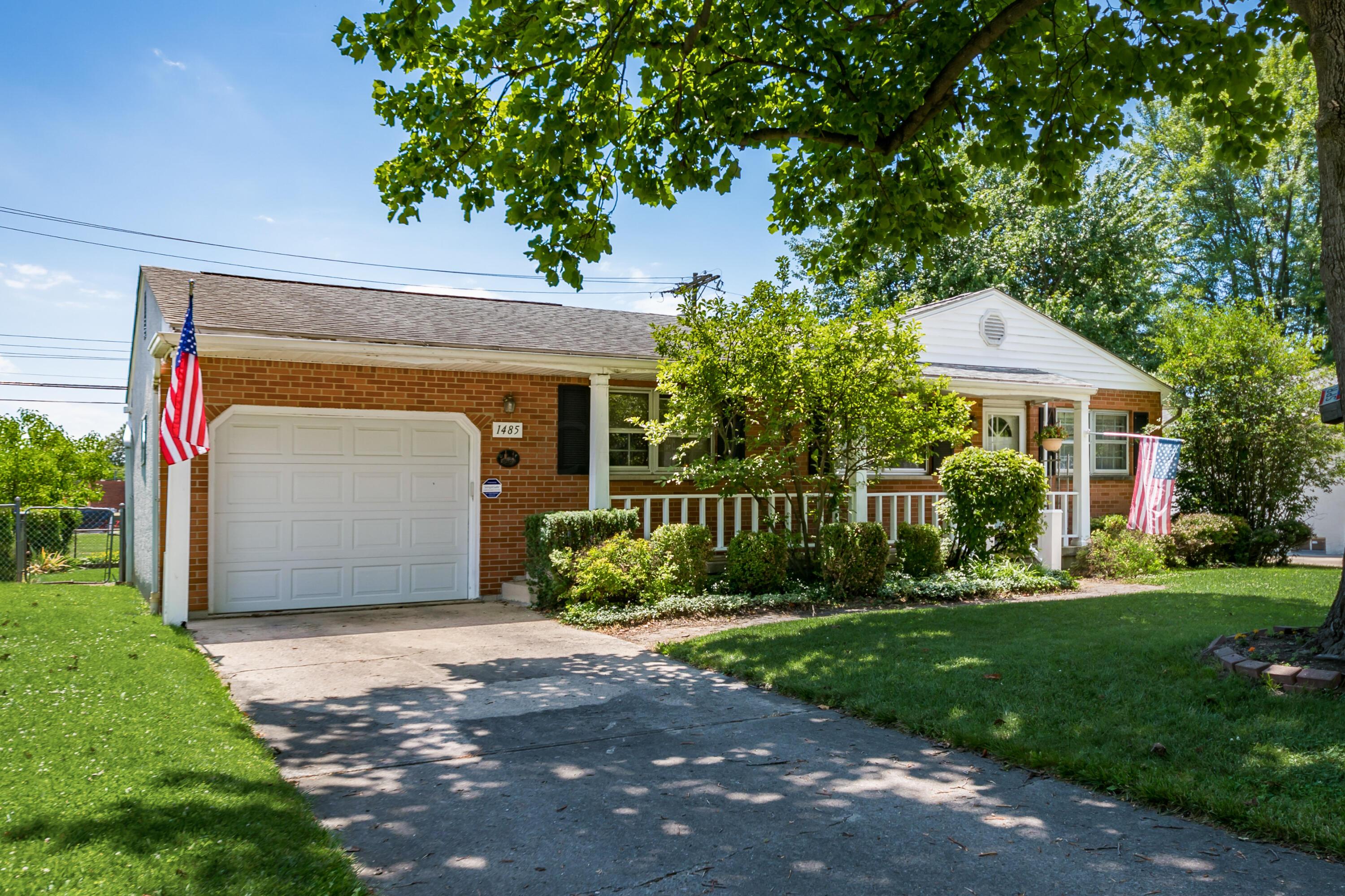 1485 Boxwood Drive
