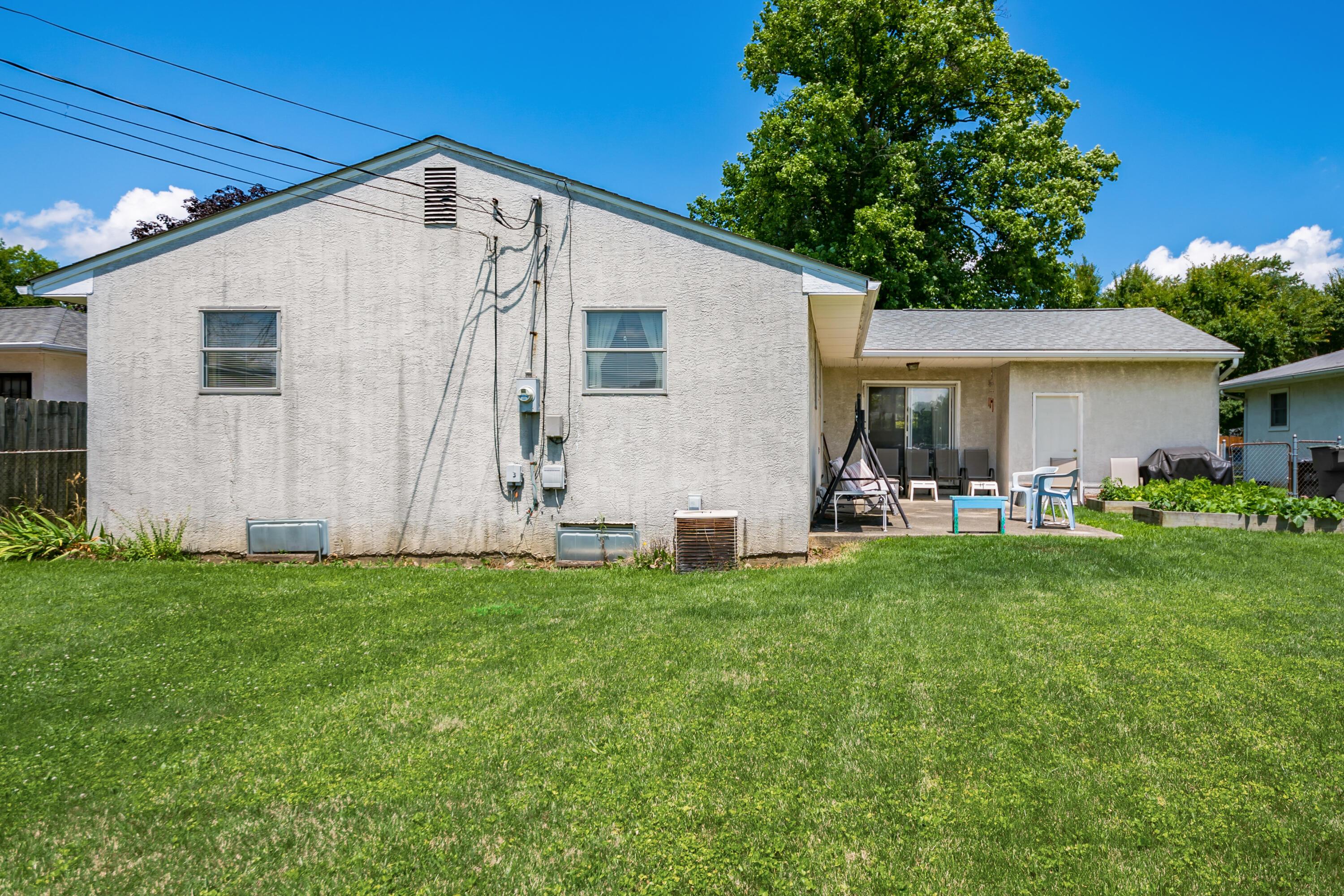 1485 Boxwood Drive