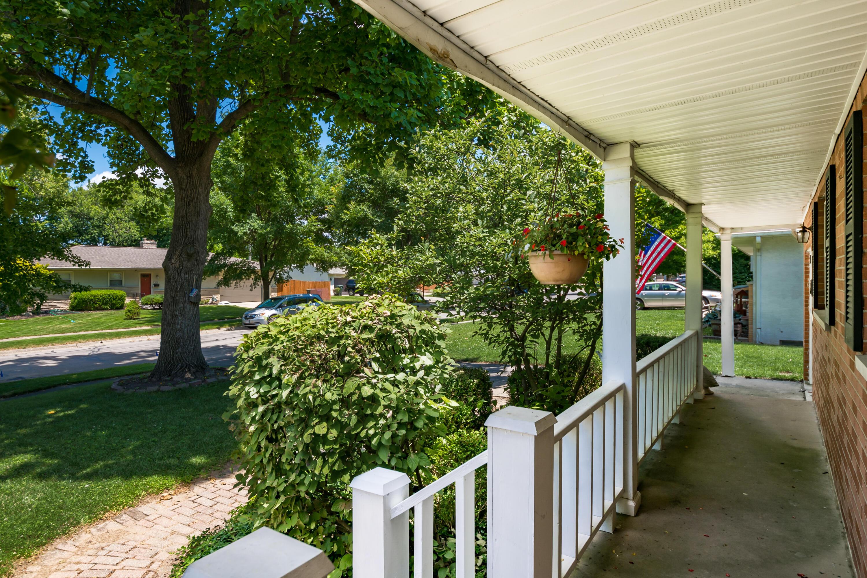 1485 Boxwood Drive