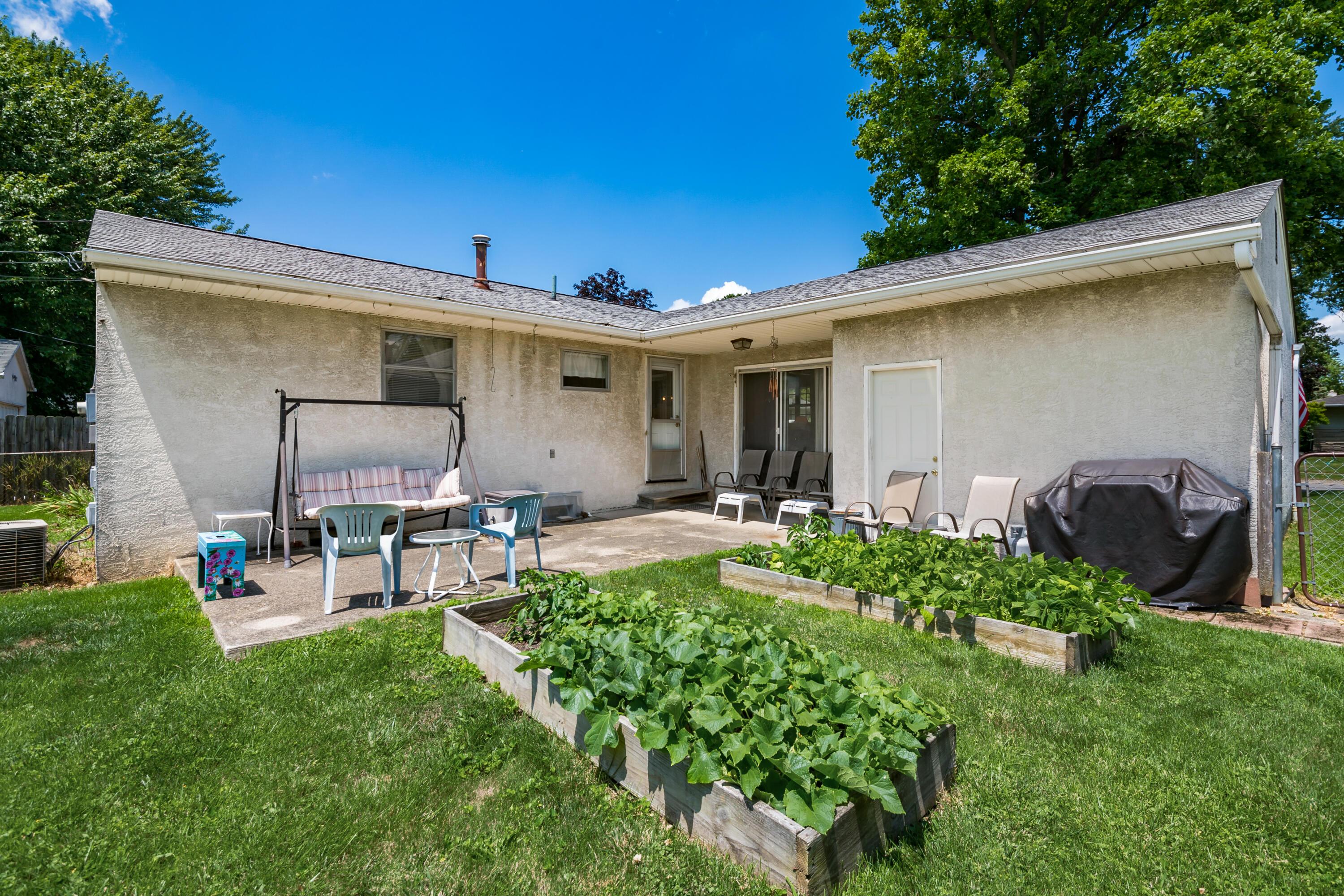 1485 Boxwood Drive