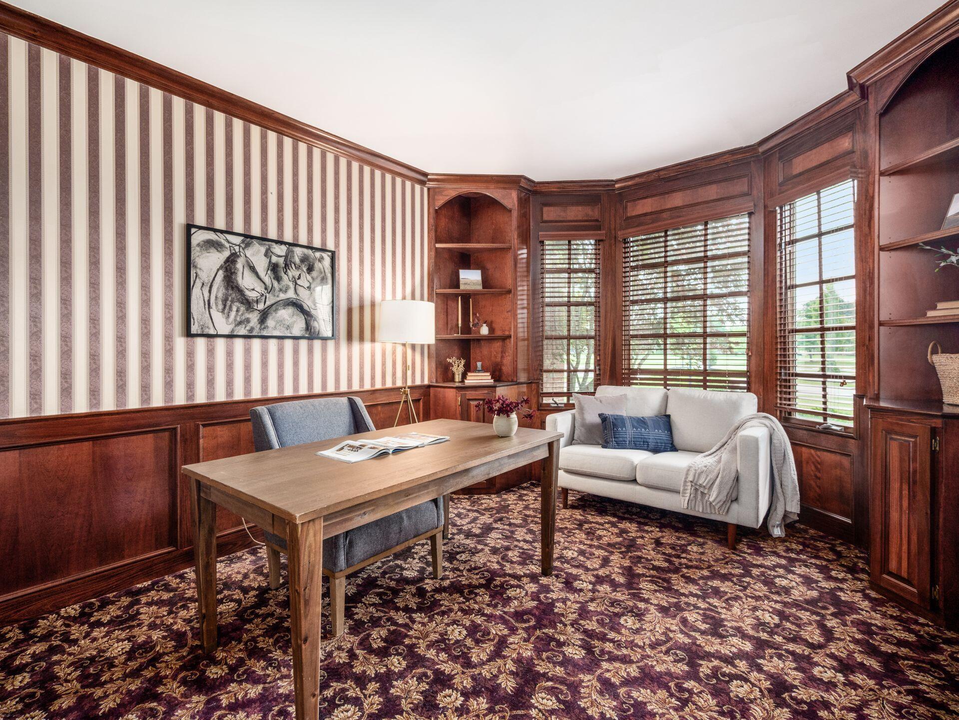 5075 Highland Lakes Avenue