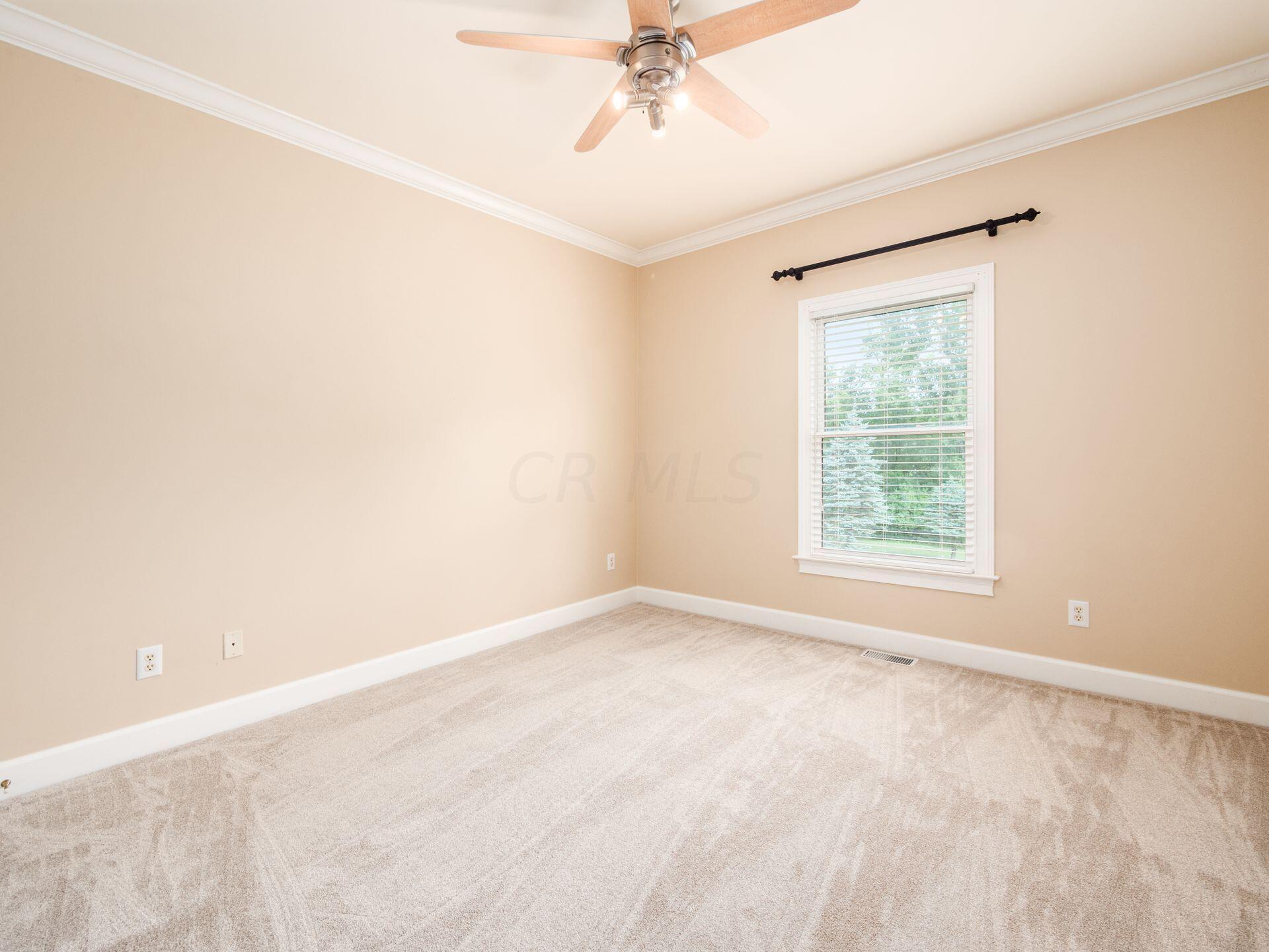 5075 Highland Lakes Avenue