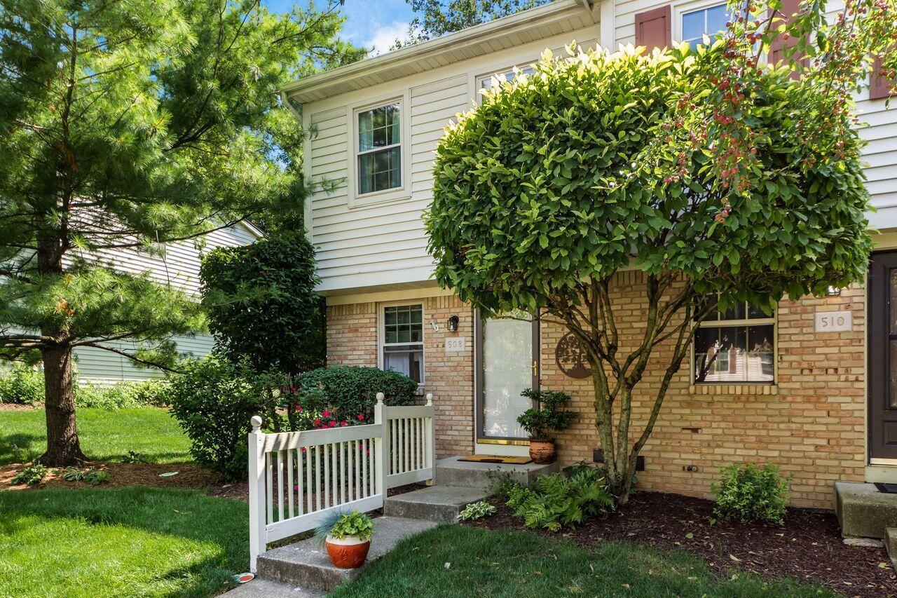 508 Foxtrail Circle W, 28