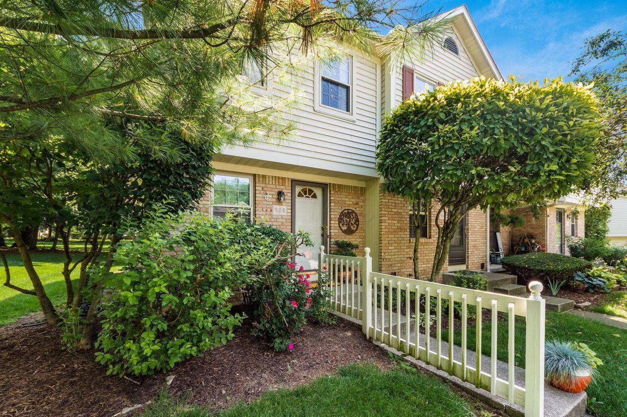 508 Foxtrail Circle W, 28