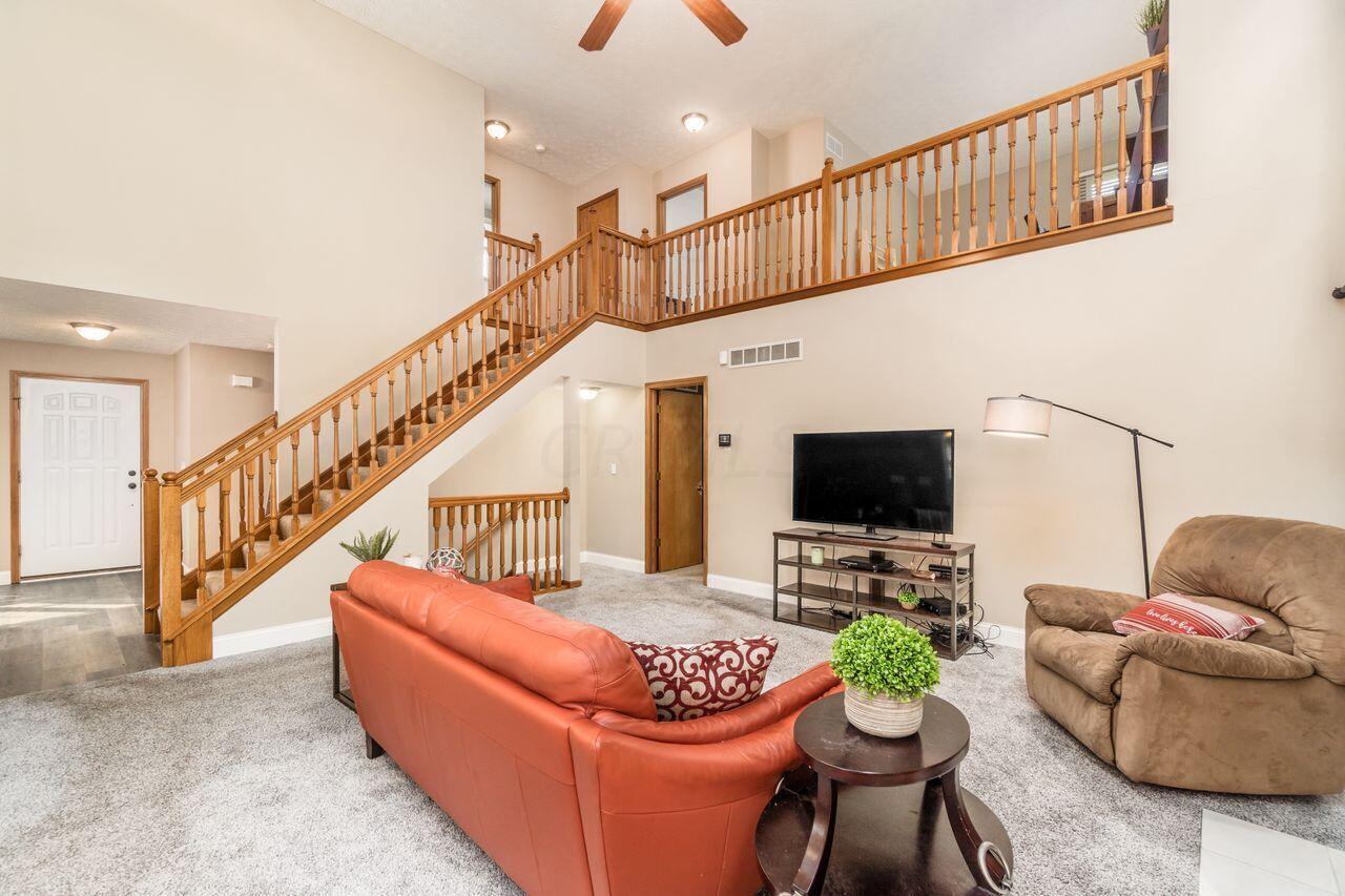 998 Gray Drive